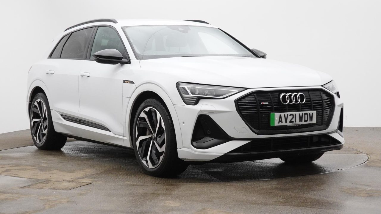 Main listing image - Audi e-tron