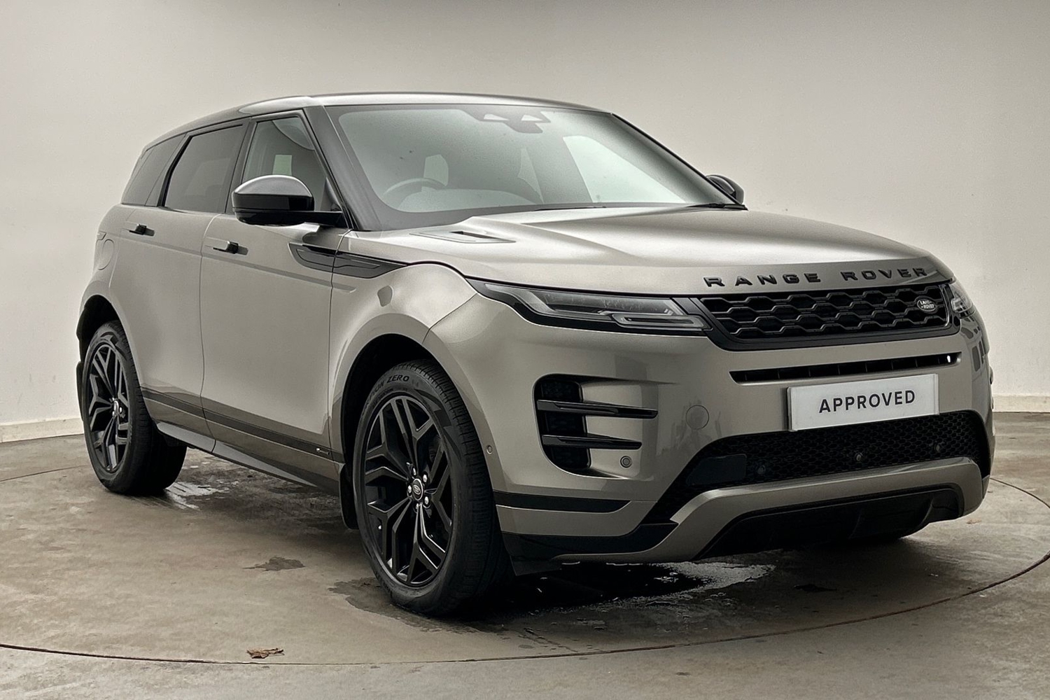 Main listing image - Land Rover Range Rover Evoque