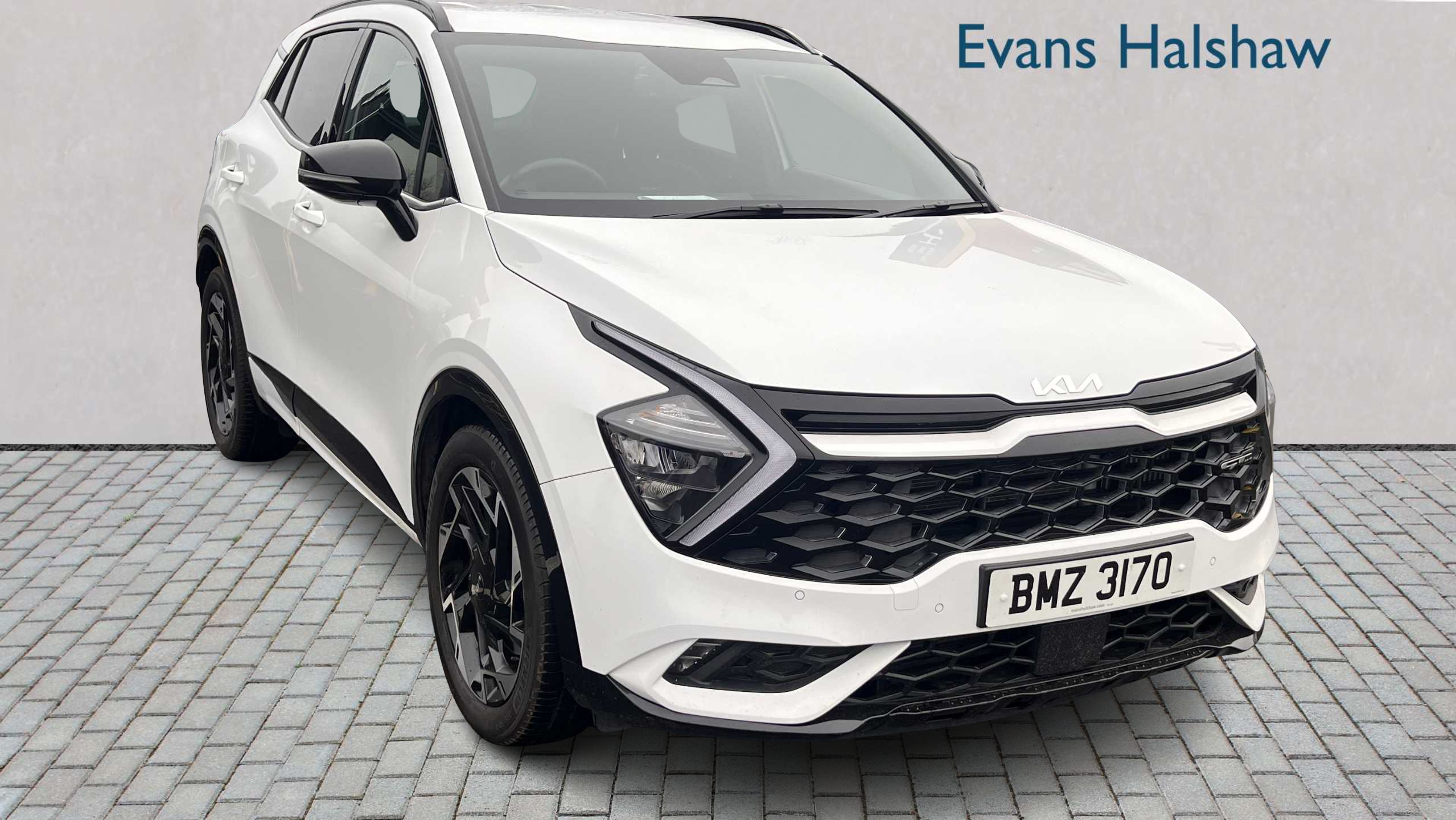 Main listing image - Kia Sportage