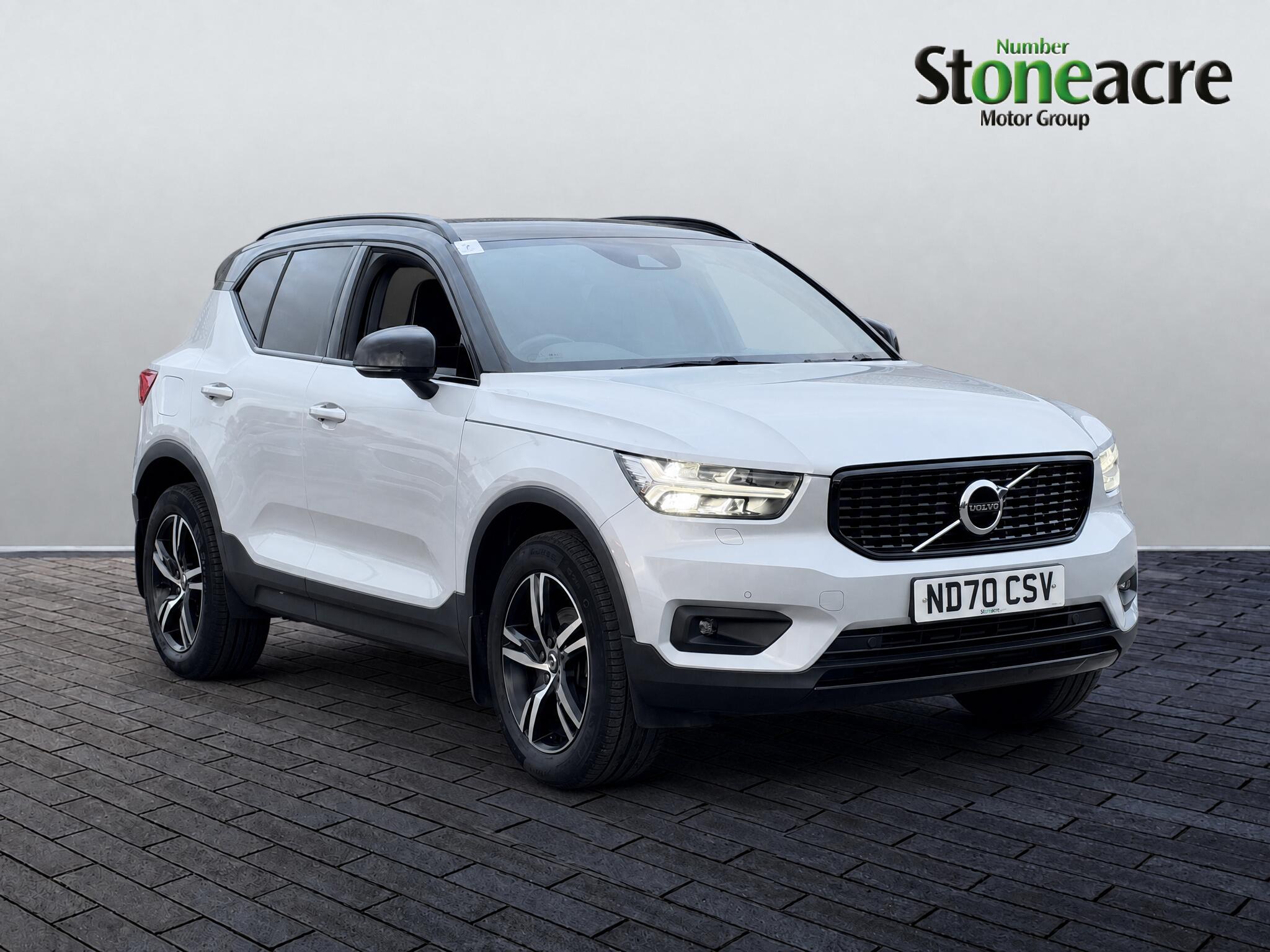 Main listing image - Volvo XC40