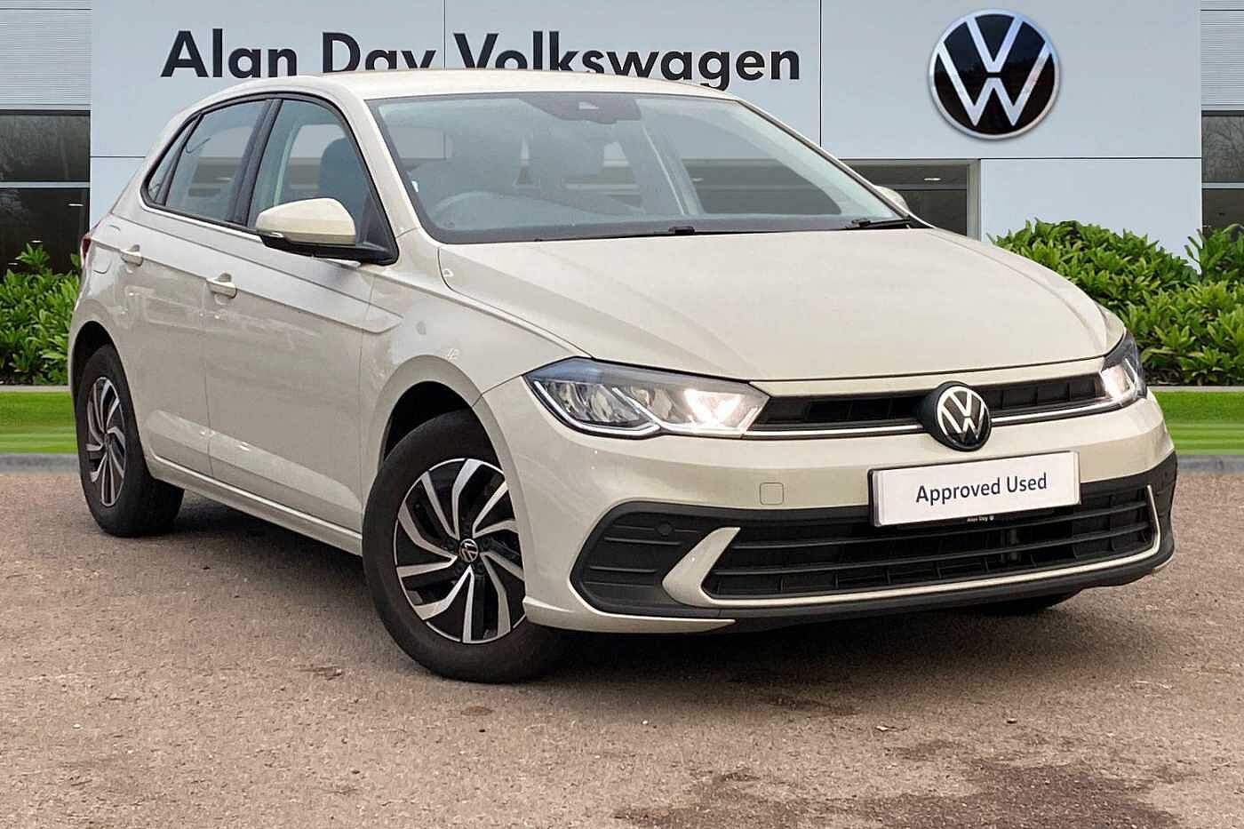 Main listing image - Volkswagen Polo