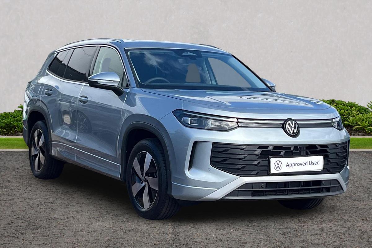 Main listing image - Volkswagen Tayron