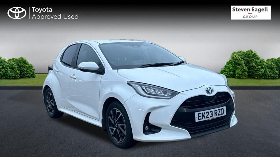 Main listing image - Toyota Yaris