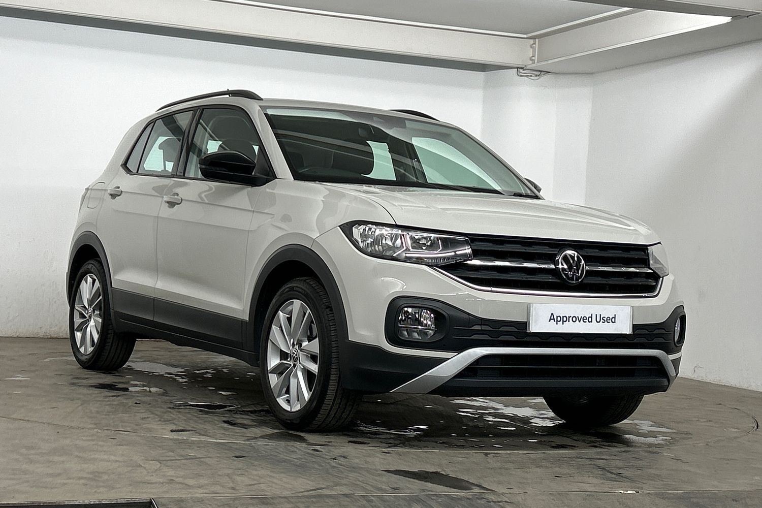 Main listing image - Volkswagen T-Cross