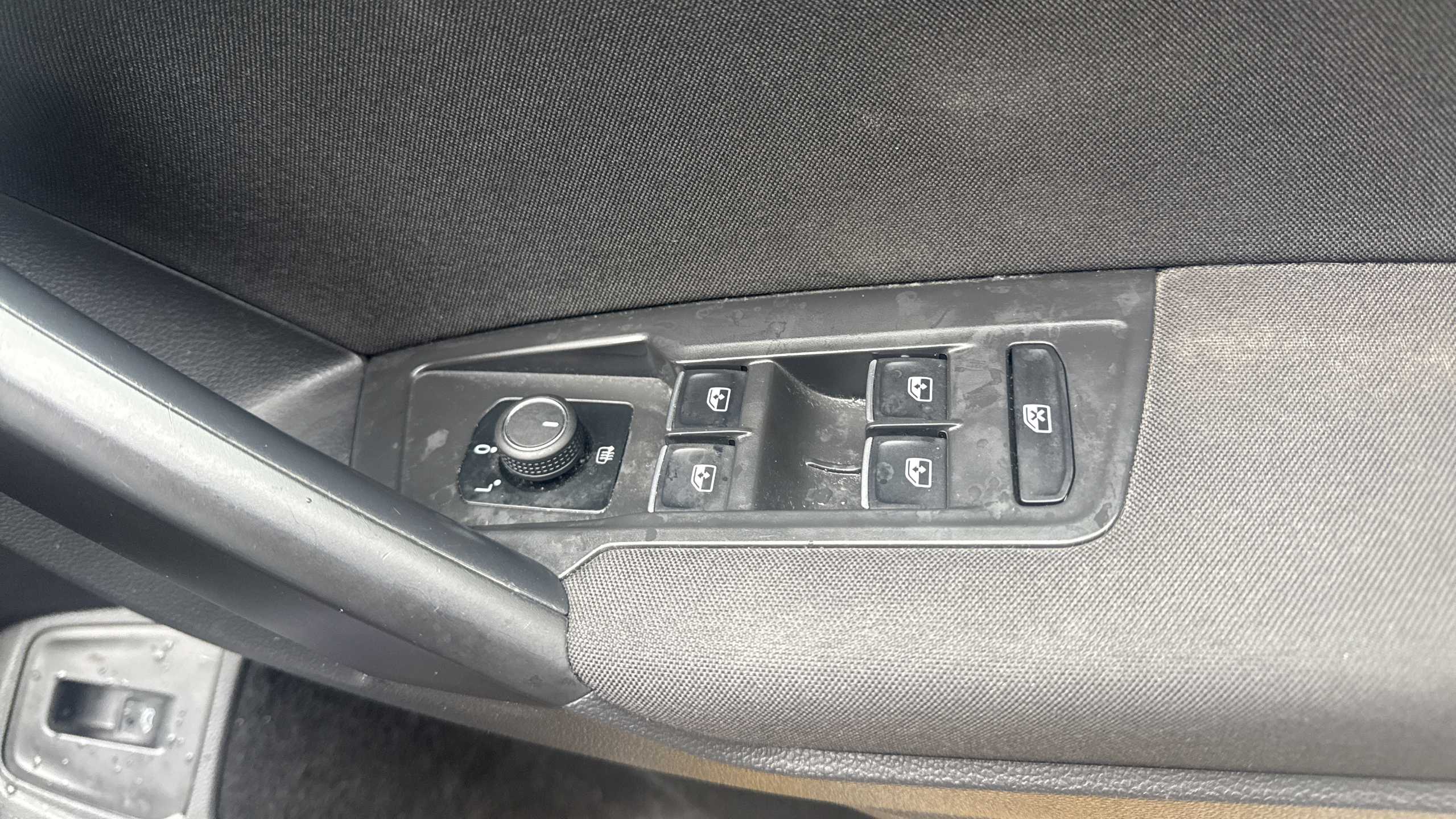 Main listing image - Volkswagen Tiguan Allspace