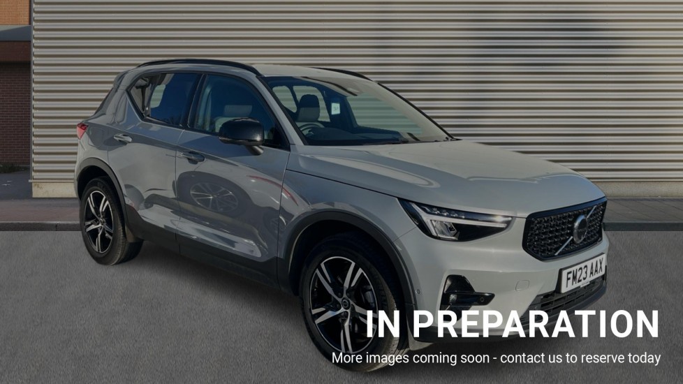 Main listing image - Volvo XC40