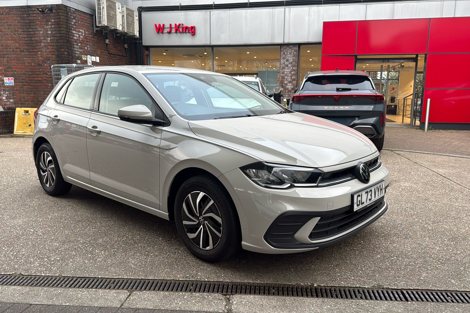 Main listing image - Volkswagen Polo