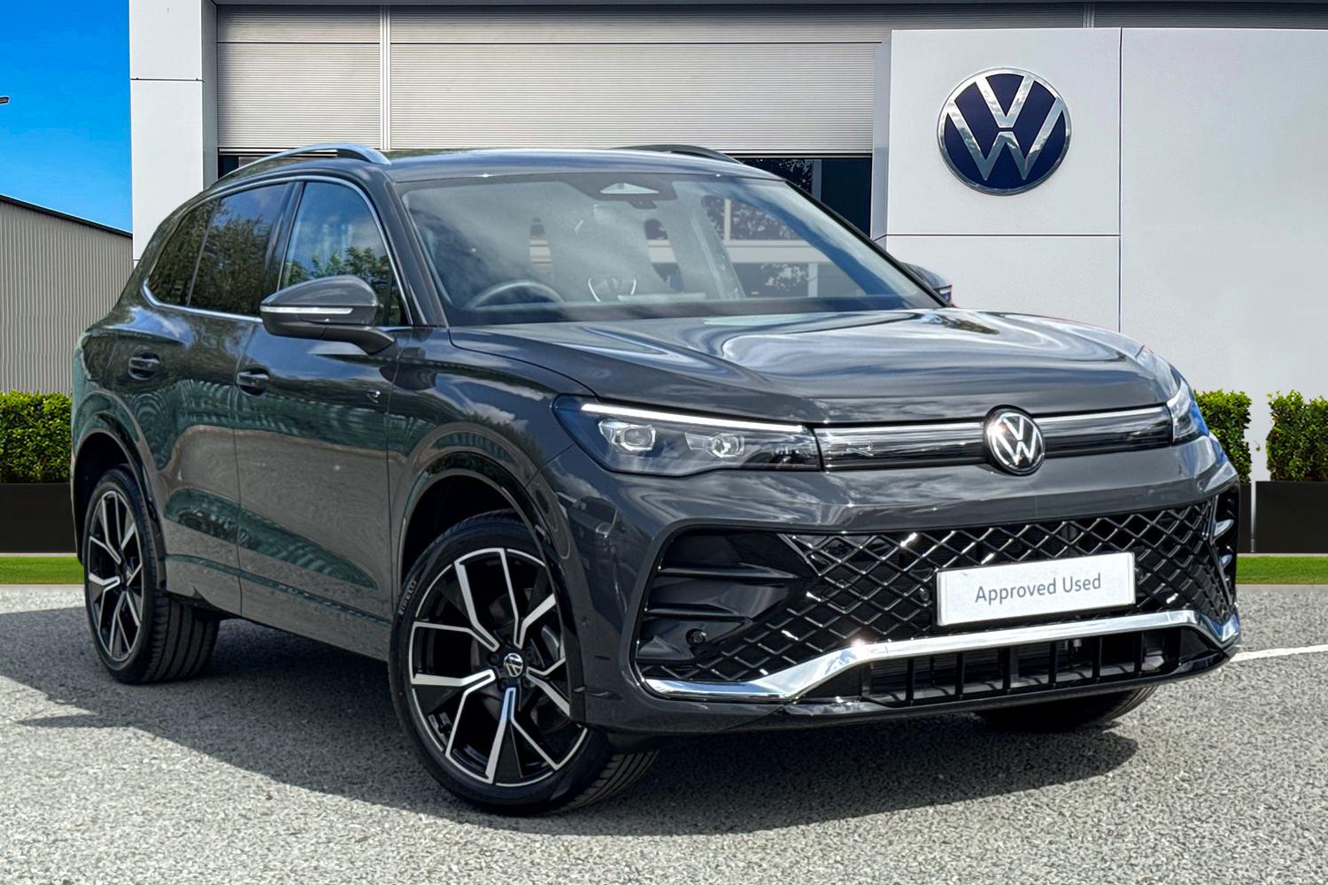 Main listing image - Volkswagen Tiguan