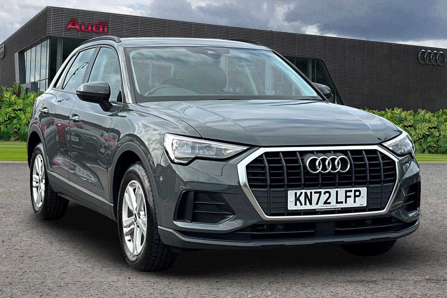 Main listing image - Audi Q3