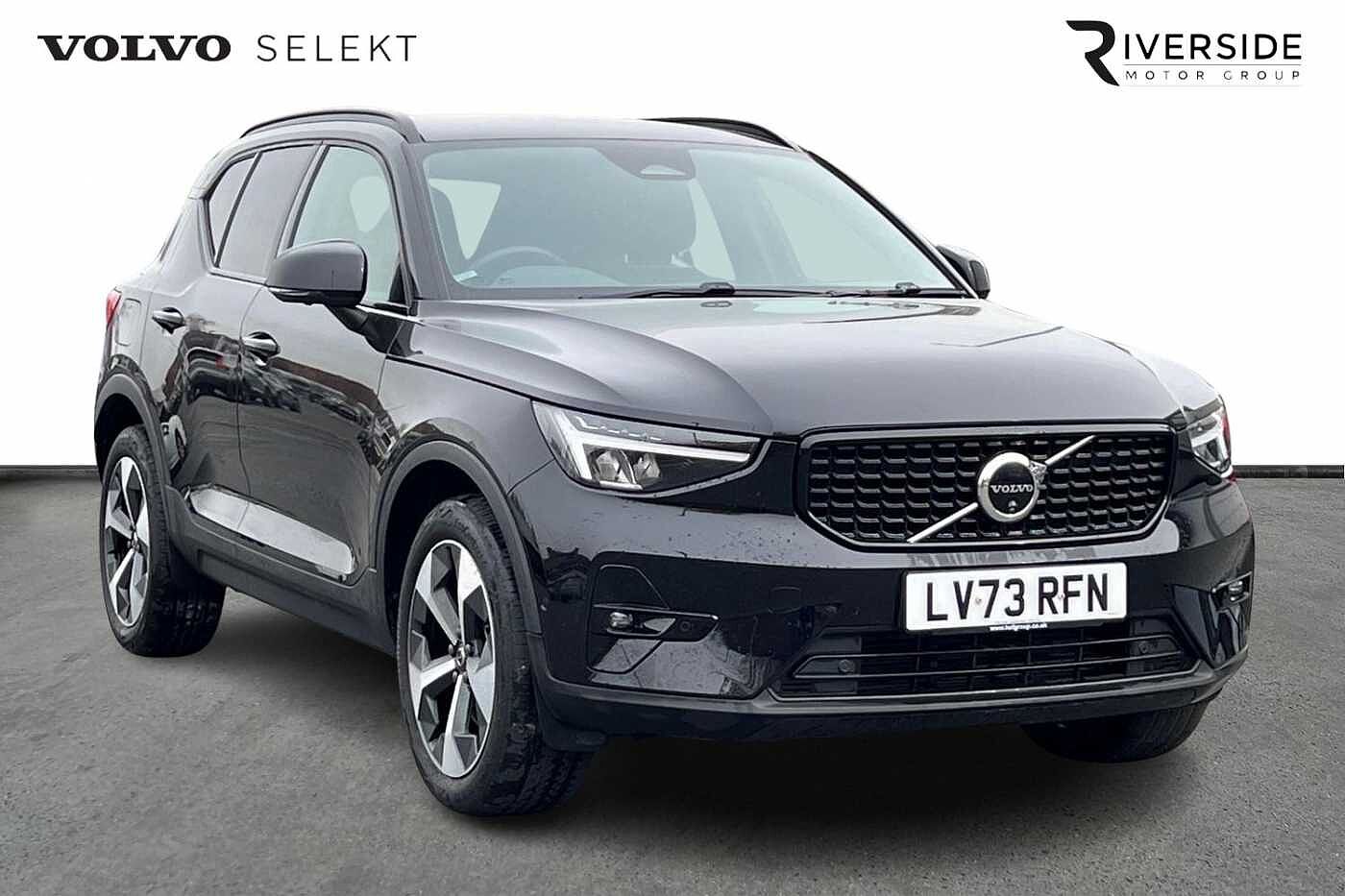 Main listing image - Volvo XC40