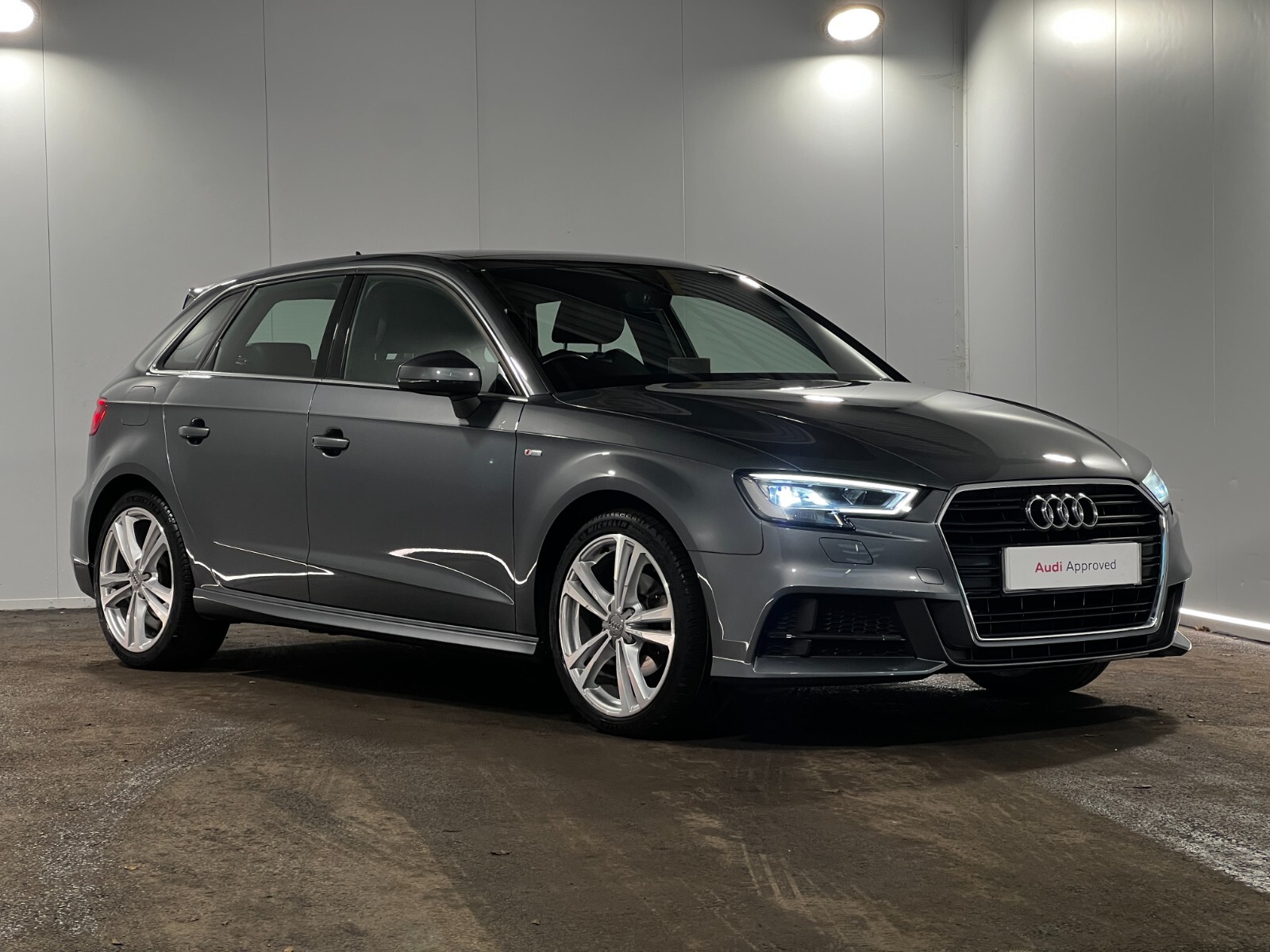 Main listing image - Audi A3