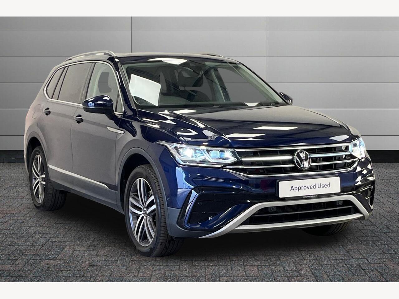 Main listing image - Volkswagen Tiguan Allspace