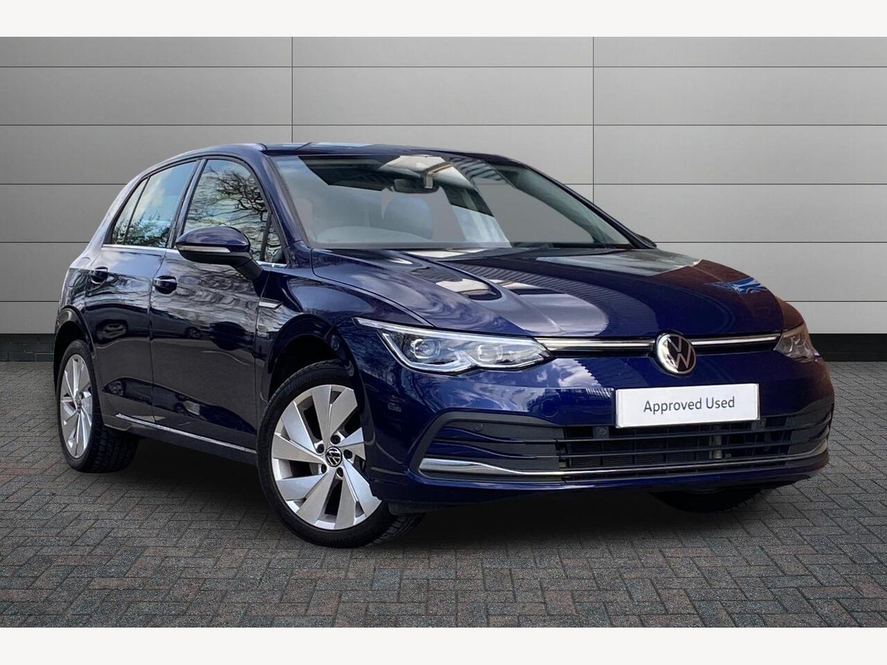 Main listing image - Volkswagen Golf