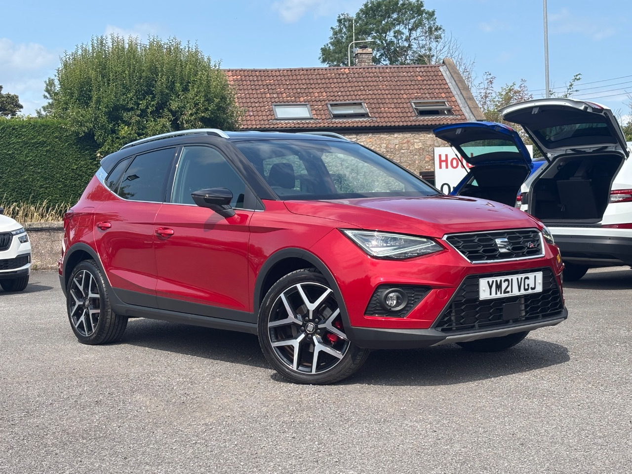 Main listing image - SEAT Arona