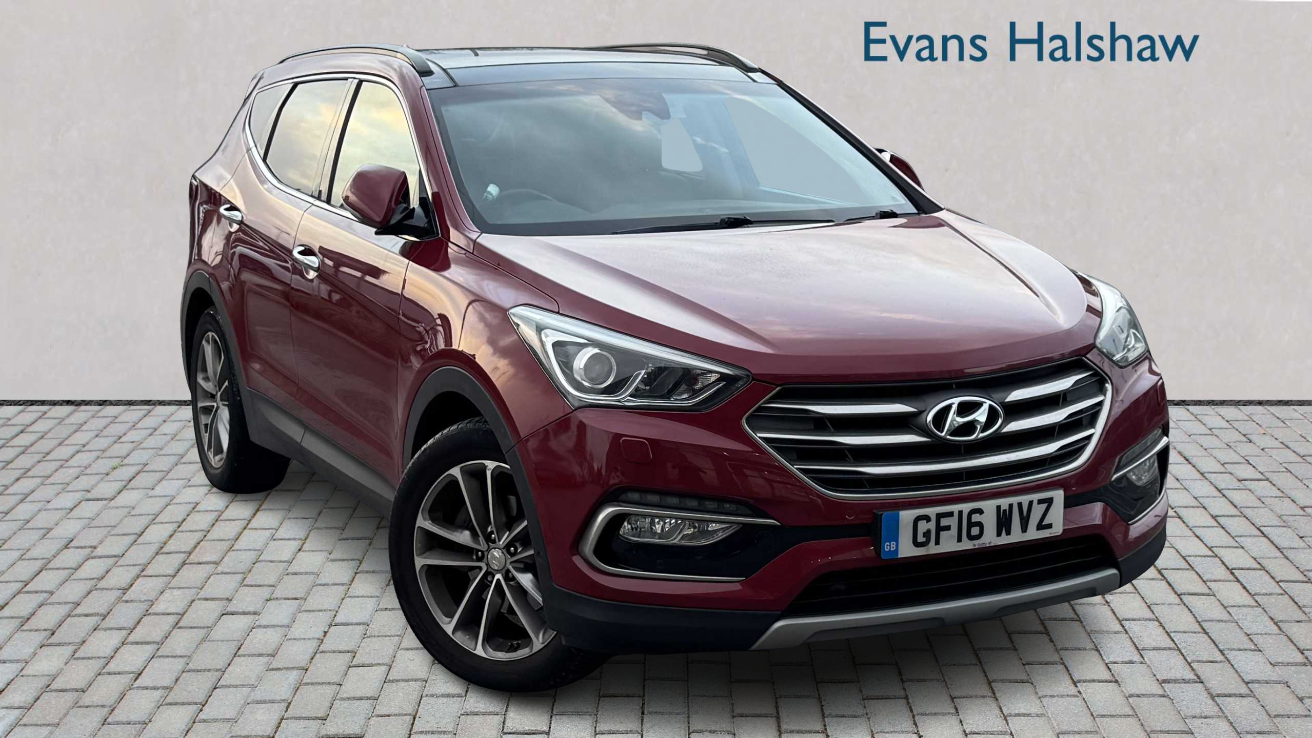 Main listing image - Hyundai Santa Fe