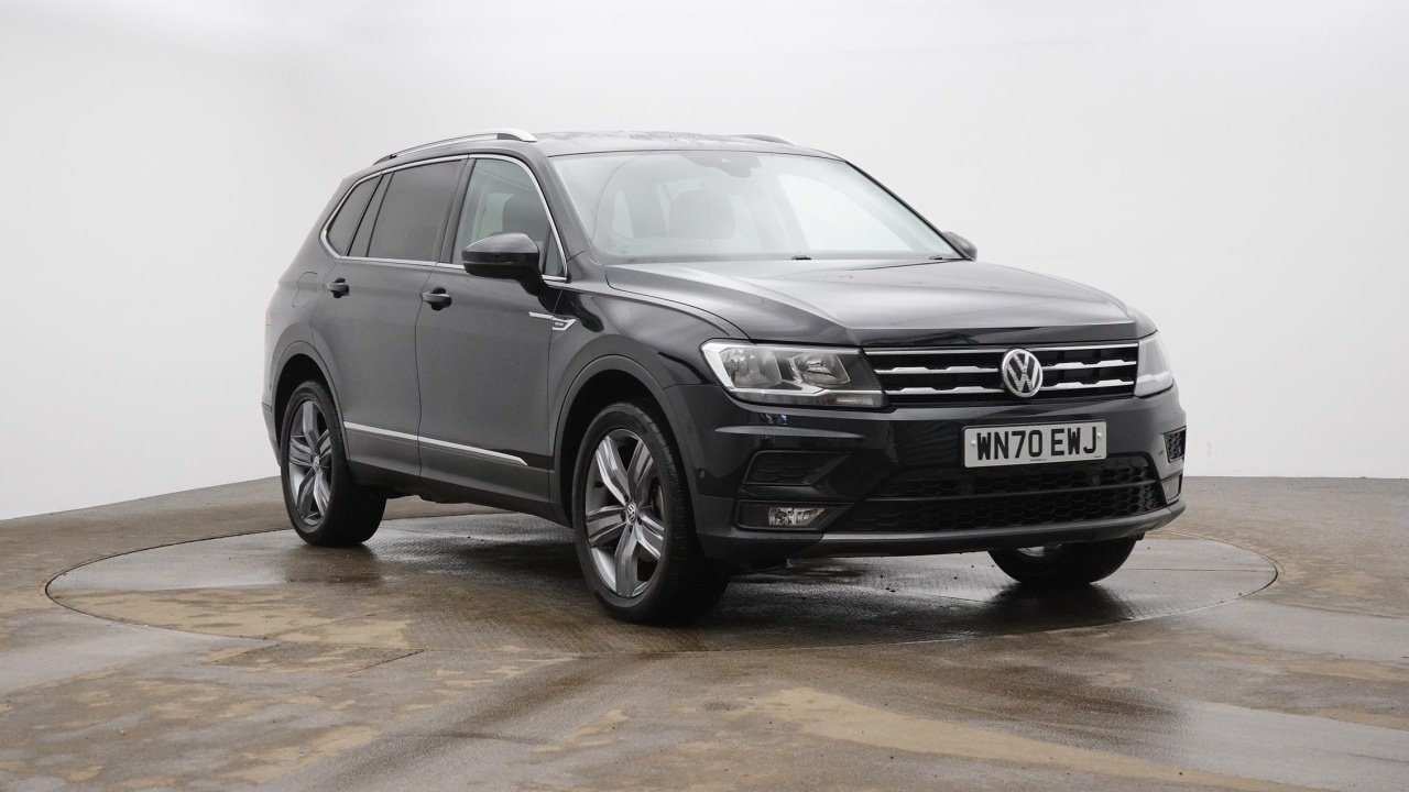 Main listing image - Volkswagen Tiguan Allspace