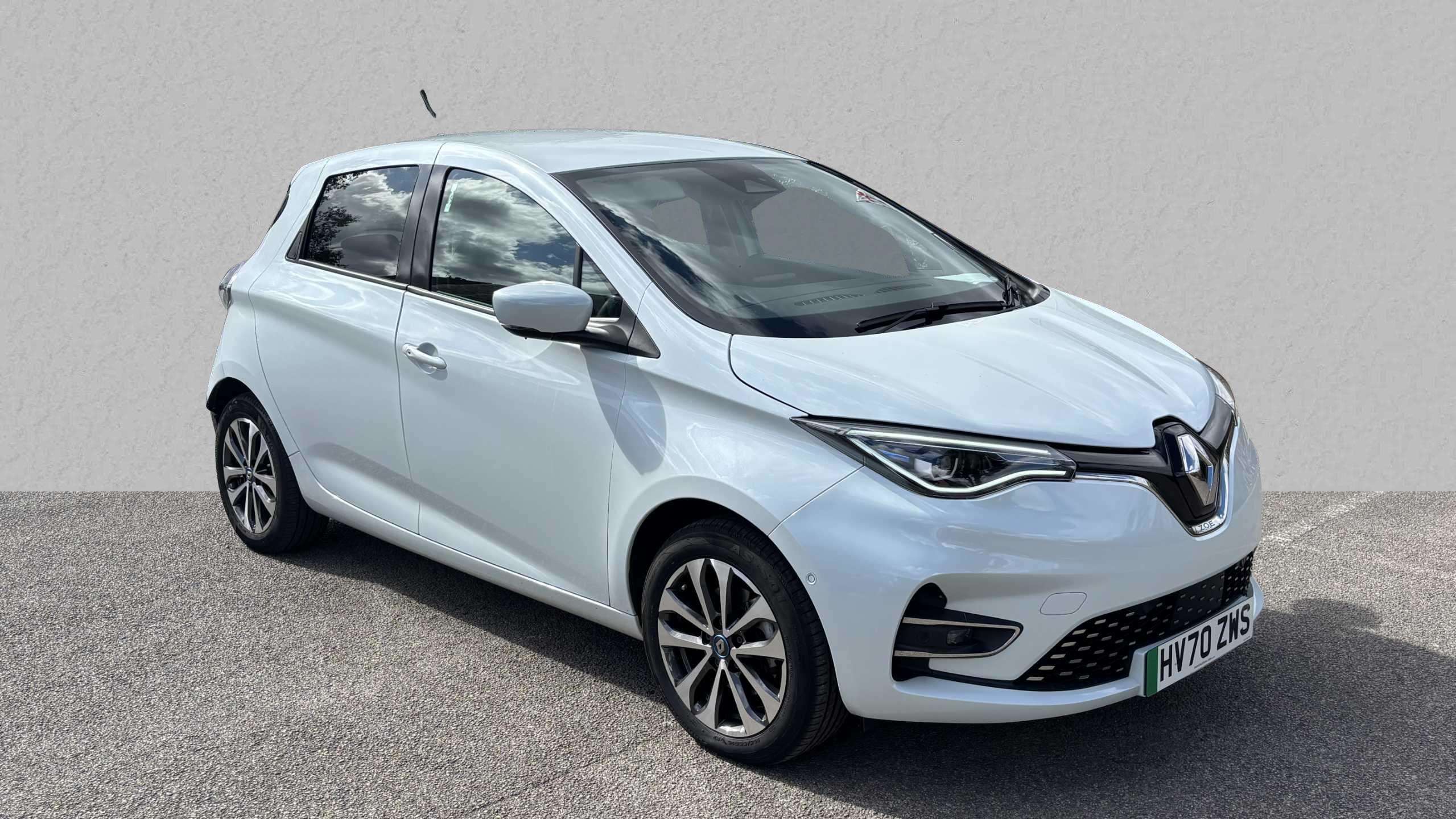 Main listing image - Renault Zoe