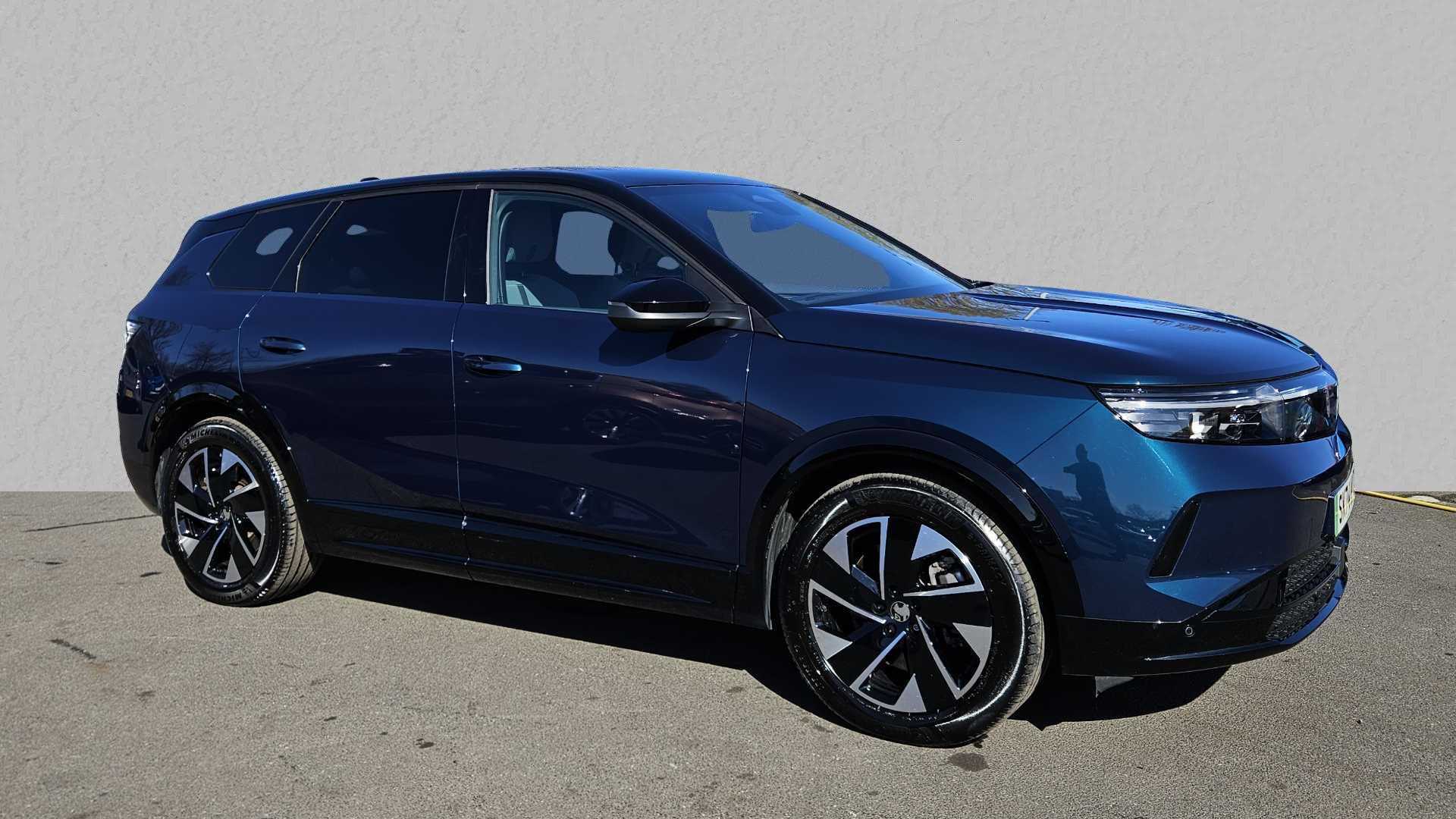 Main listing image - Vauxhall Grandland
