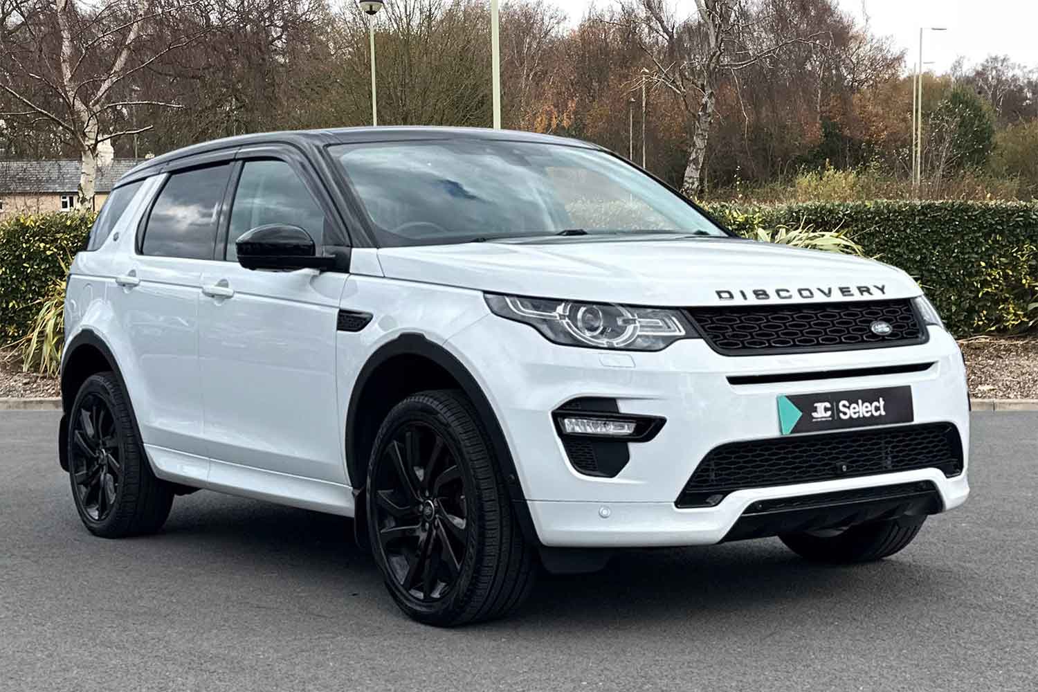 Main listing image - Land Rover Discovery Sport