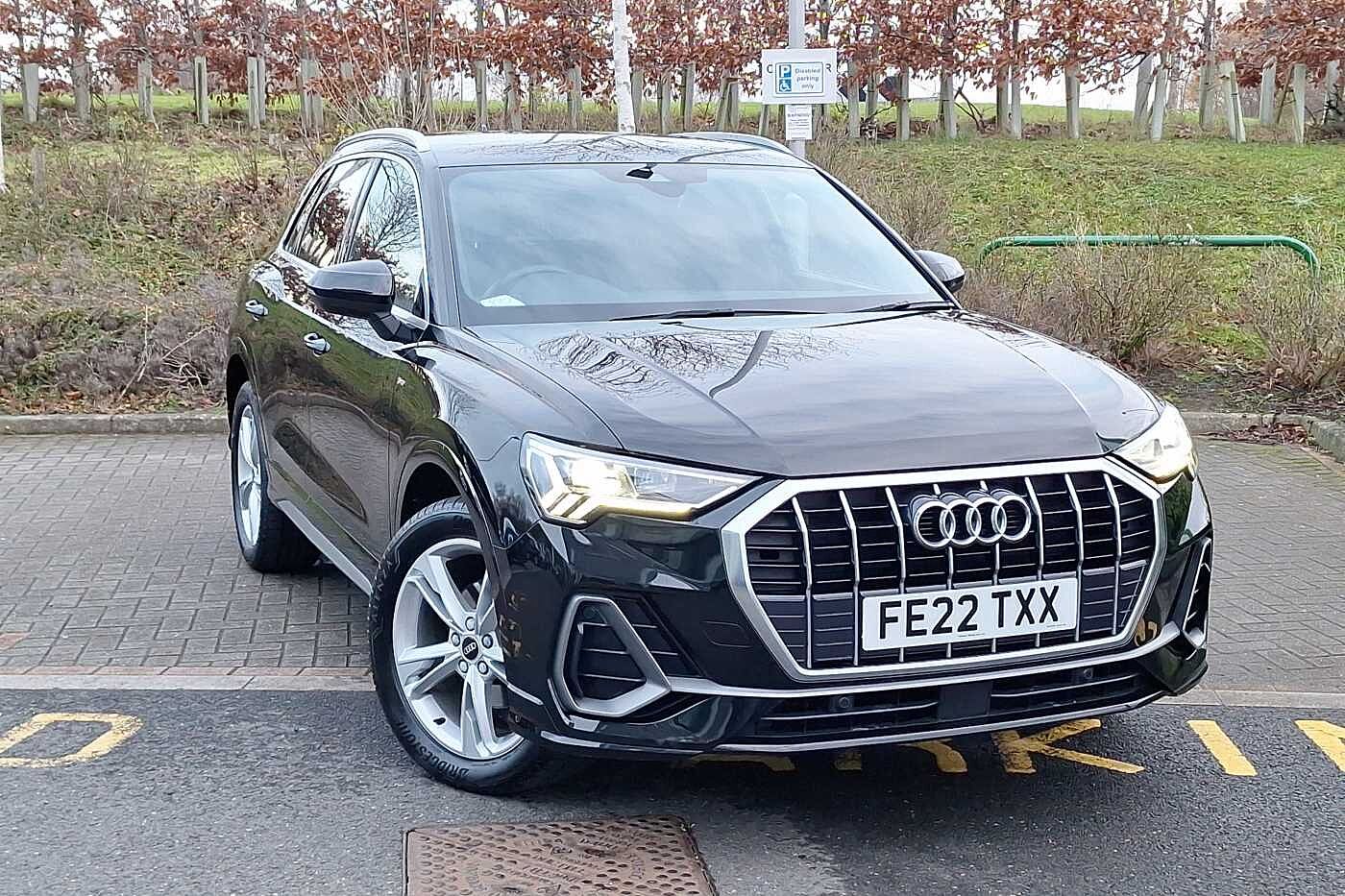 Main listing image - Audi Q3