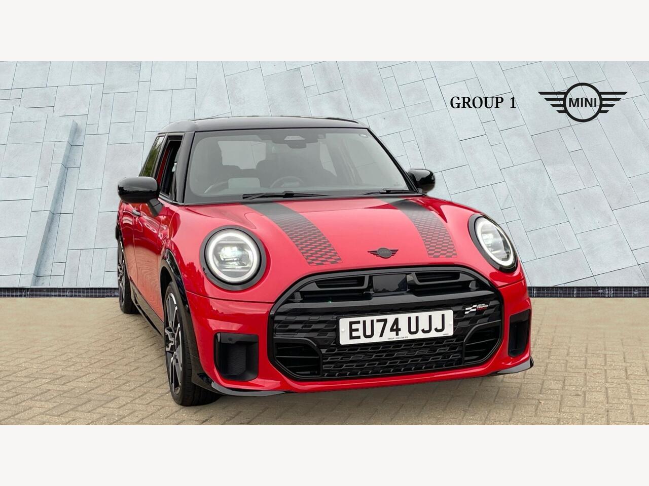 Main listing image - MINI Hatchback 5dr