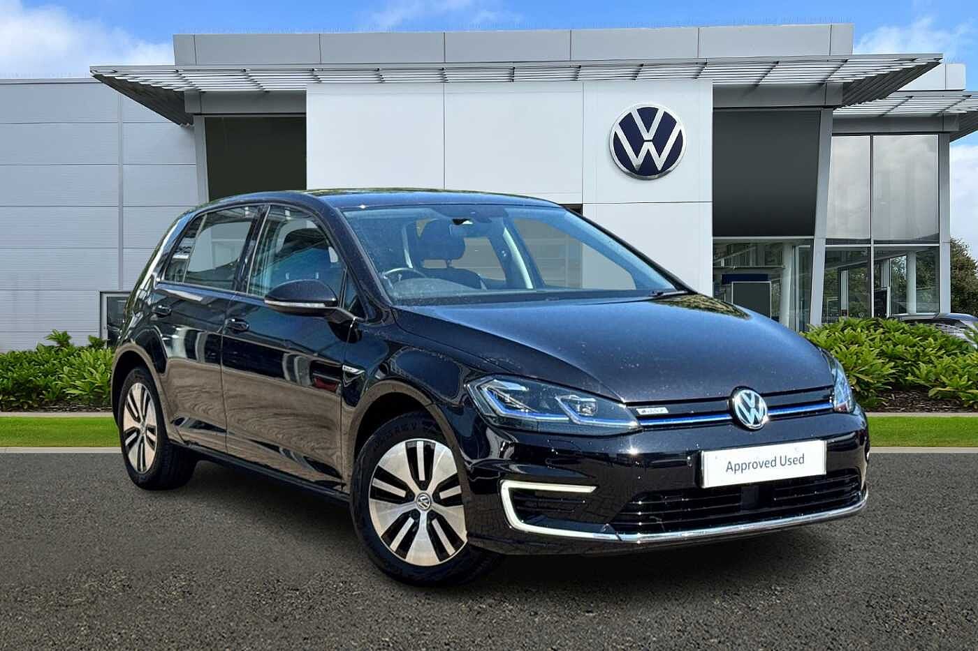 Main listing image - Volkswagen e-Golf