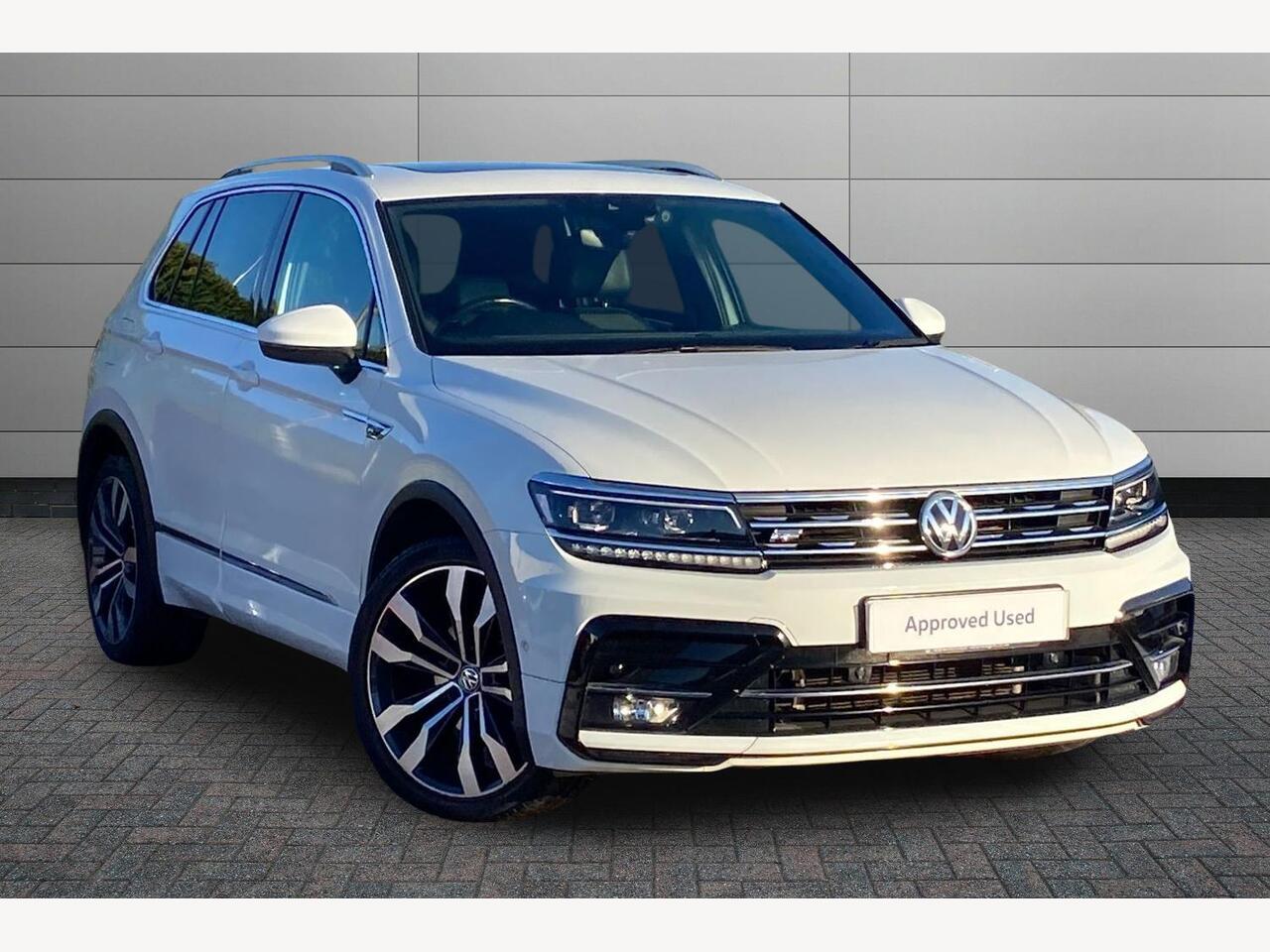 Main listing image - Volkswagen Tiguan