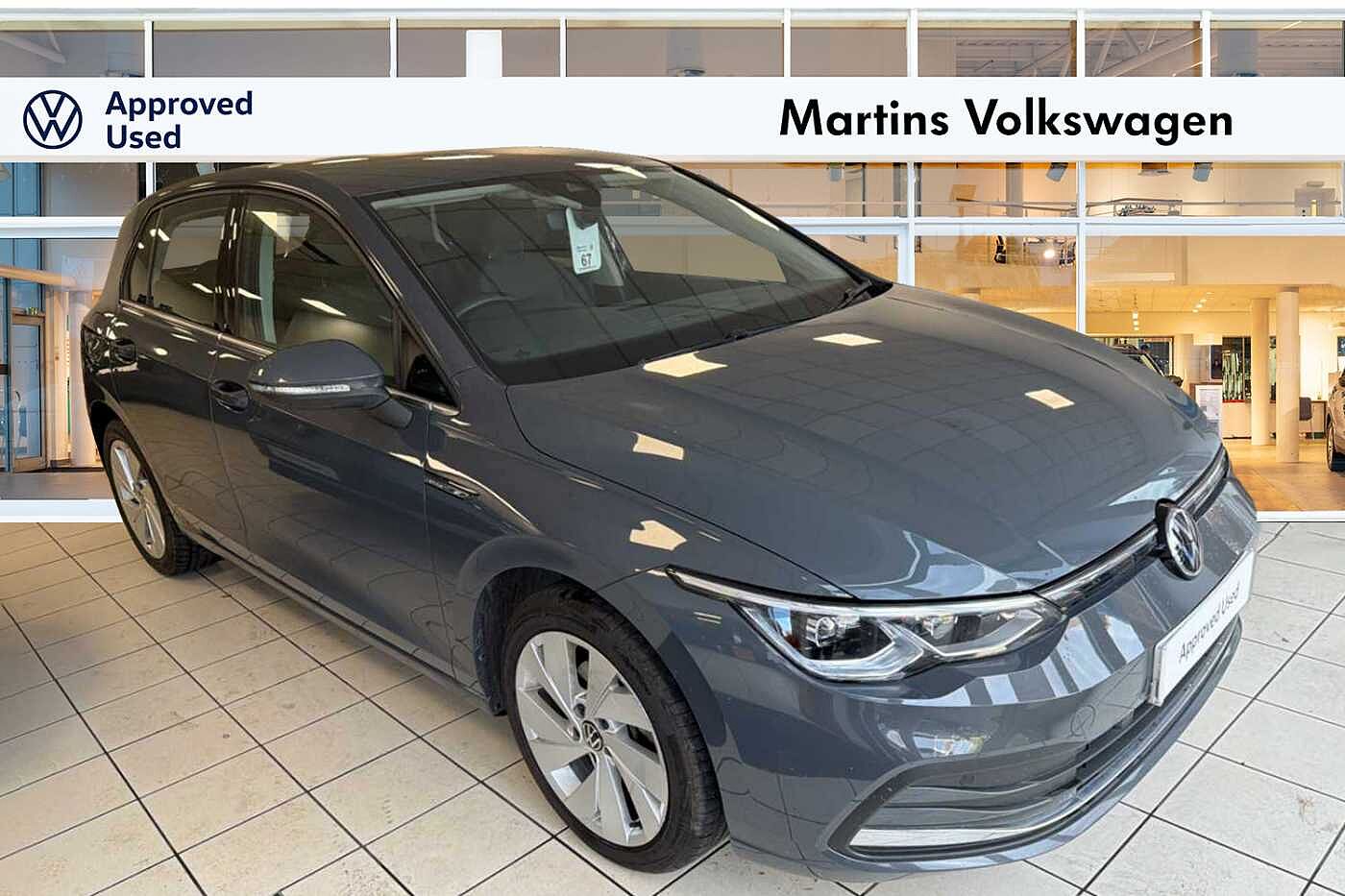 Main listing image - Volkswagen Golf