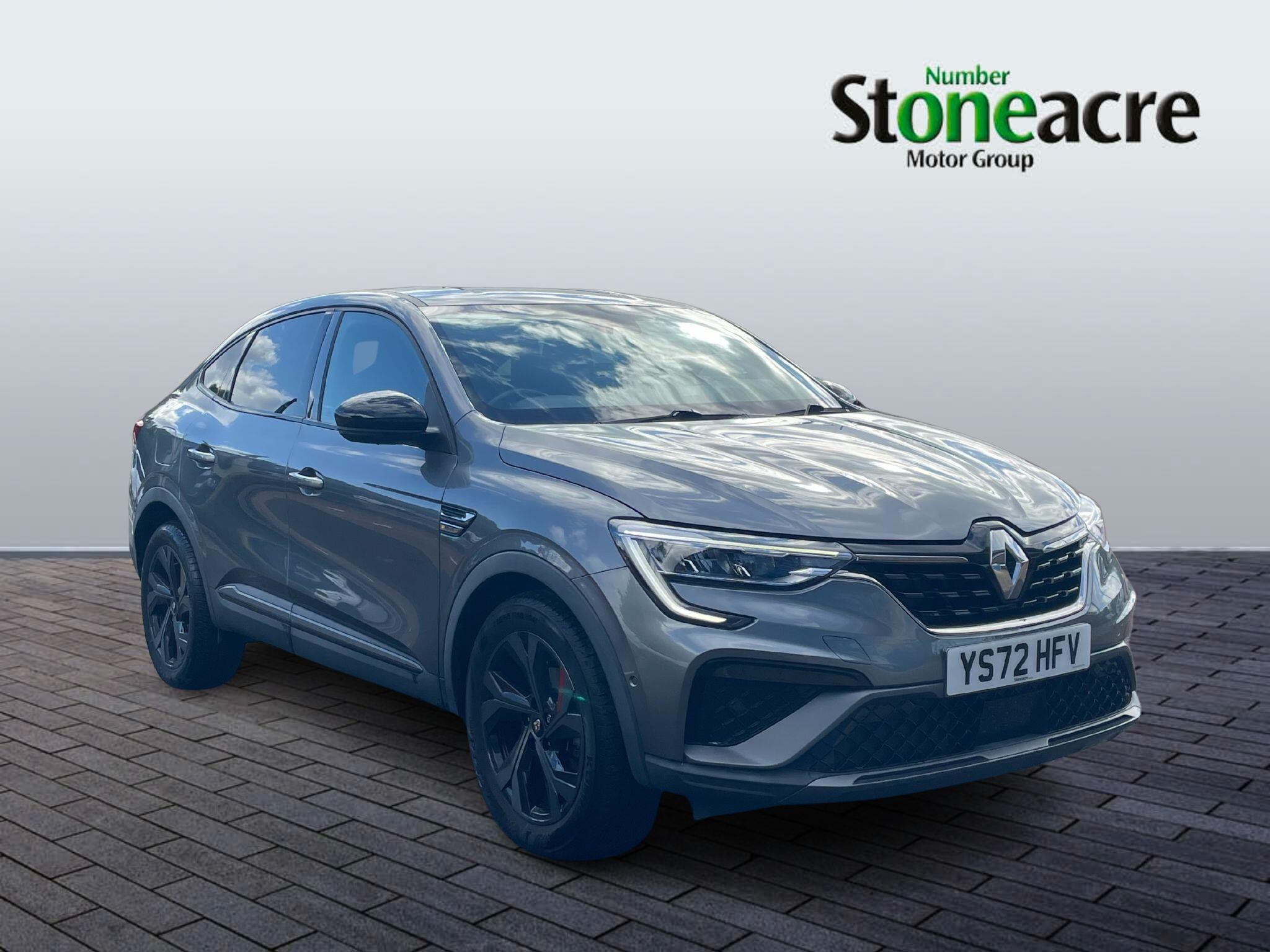 Main listing image - Renault Arkana