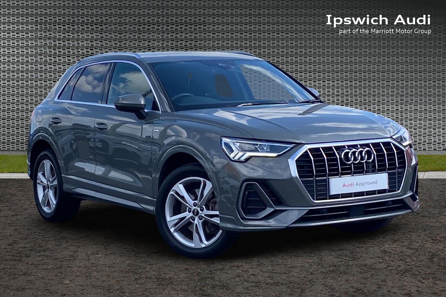 Main listing image - Audi Q3