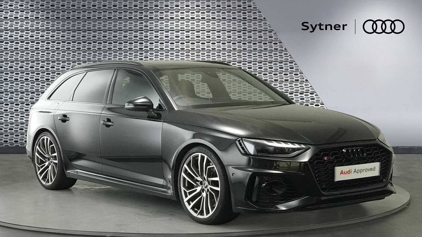 Main listing image - Audi RS4