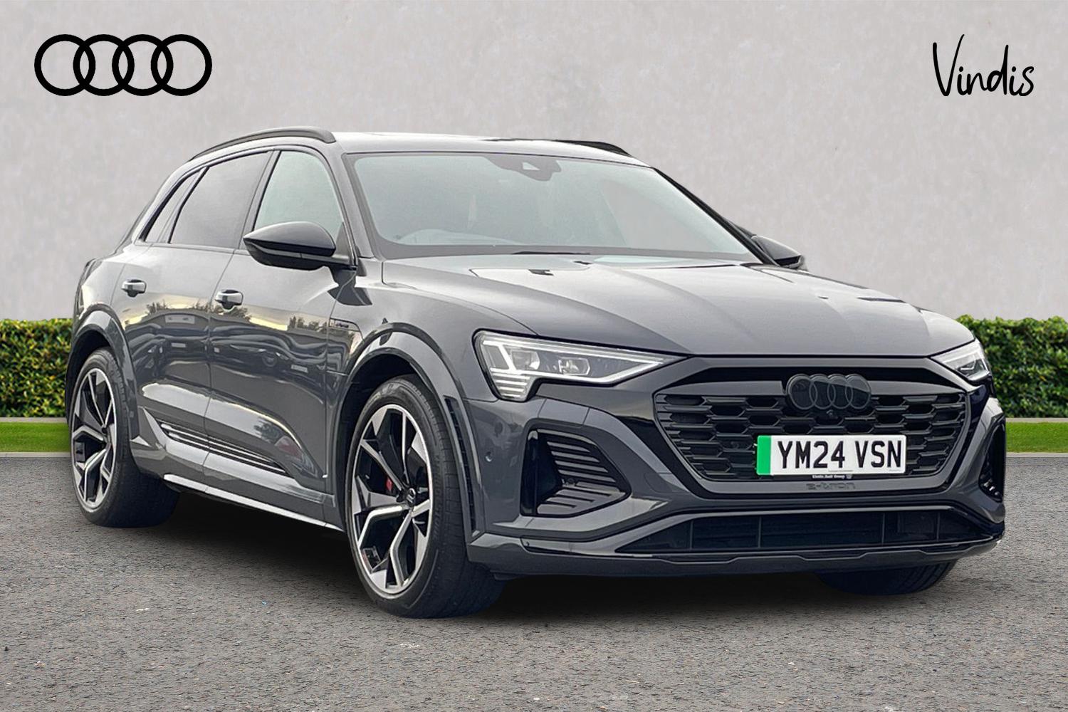 Main listing image - Audi Q8