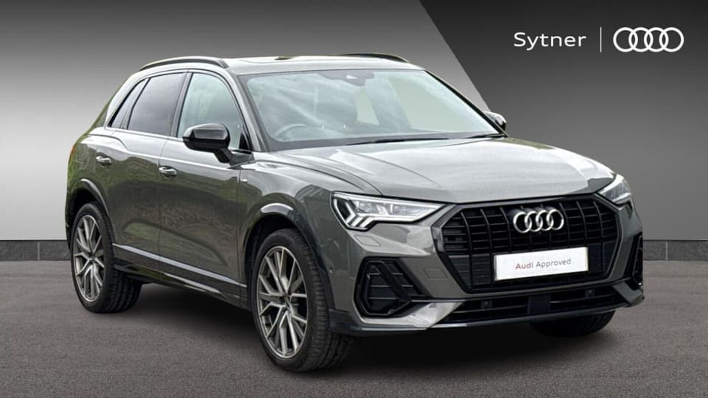 Main listing image - Audi Q3
