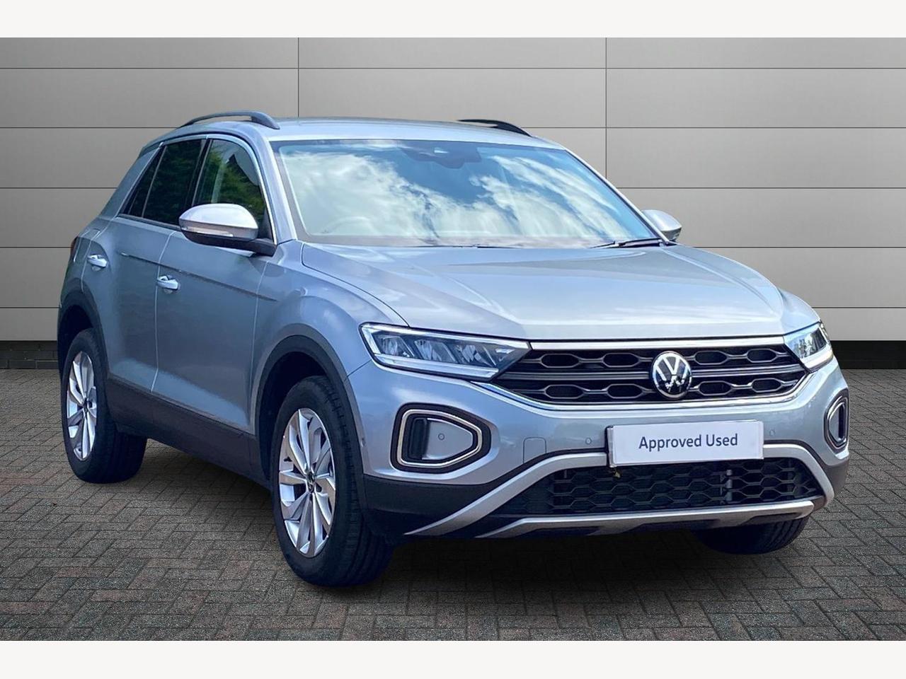 Main listing image - Volkswagen T-Roc