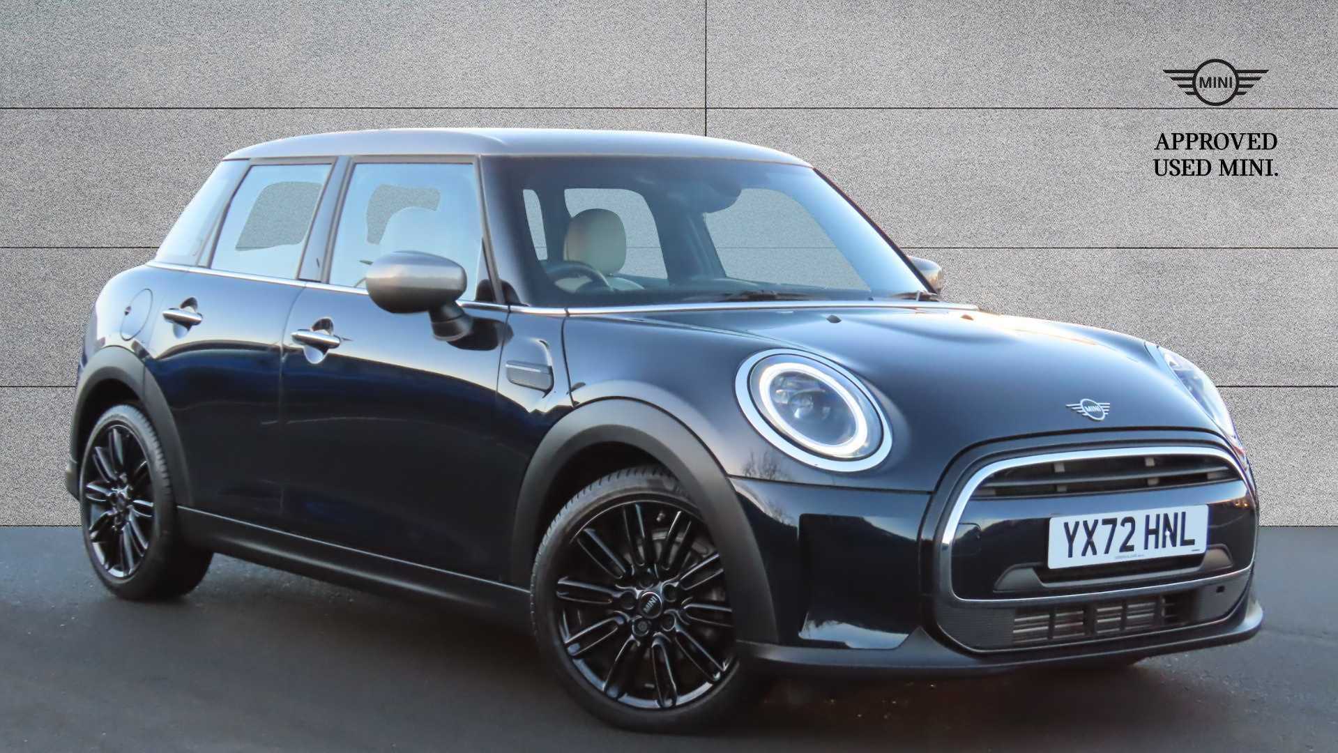 Main listing image - MINI Hatchback 5dr