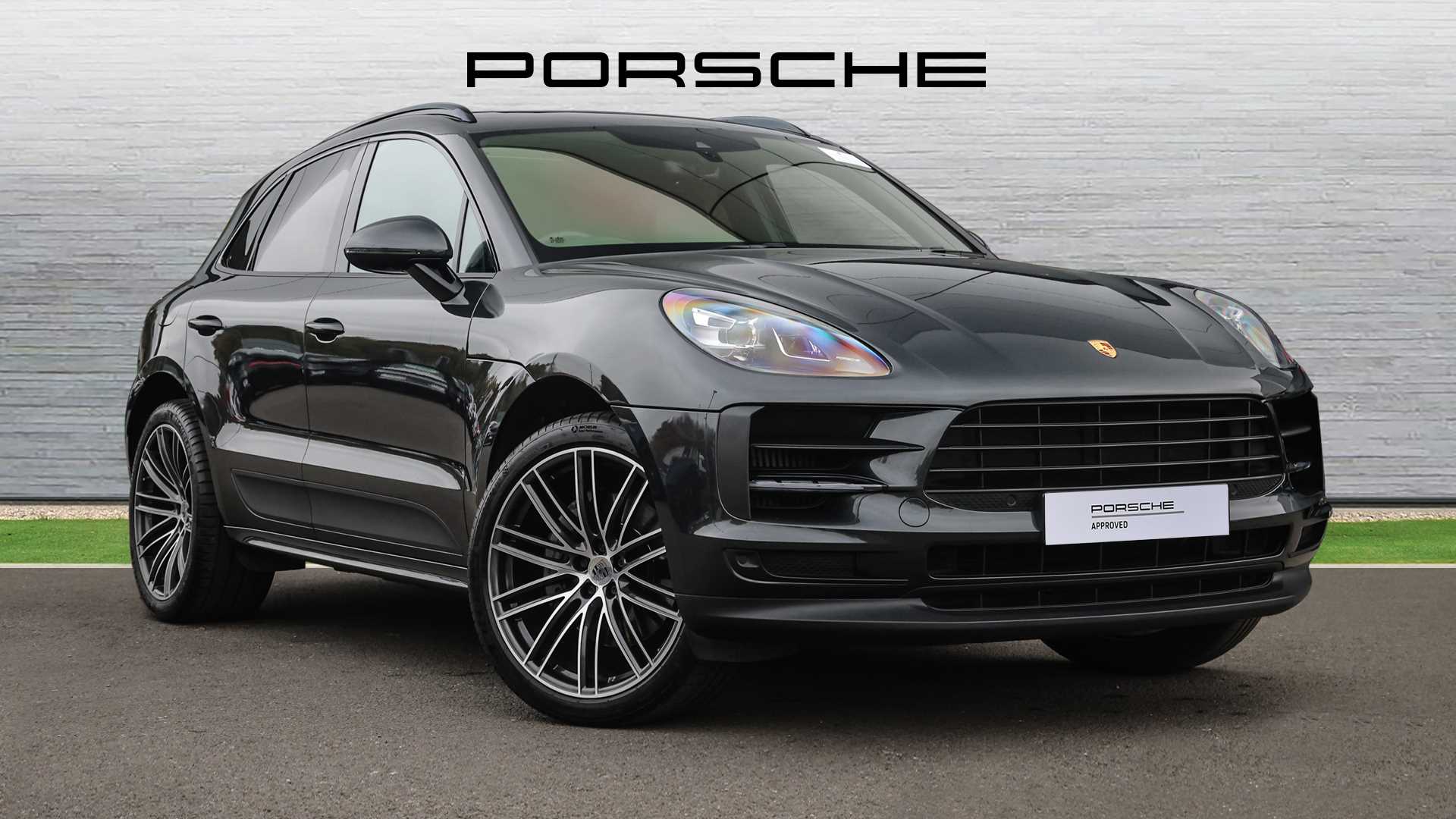 Main listing image - Porsche Macan