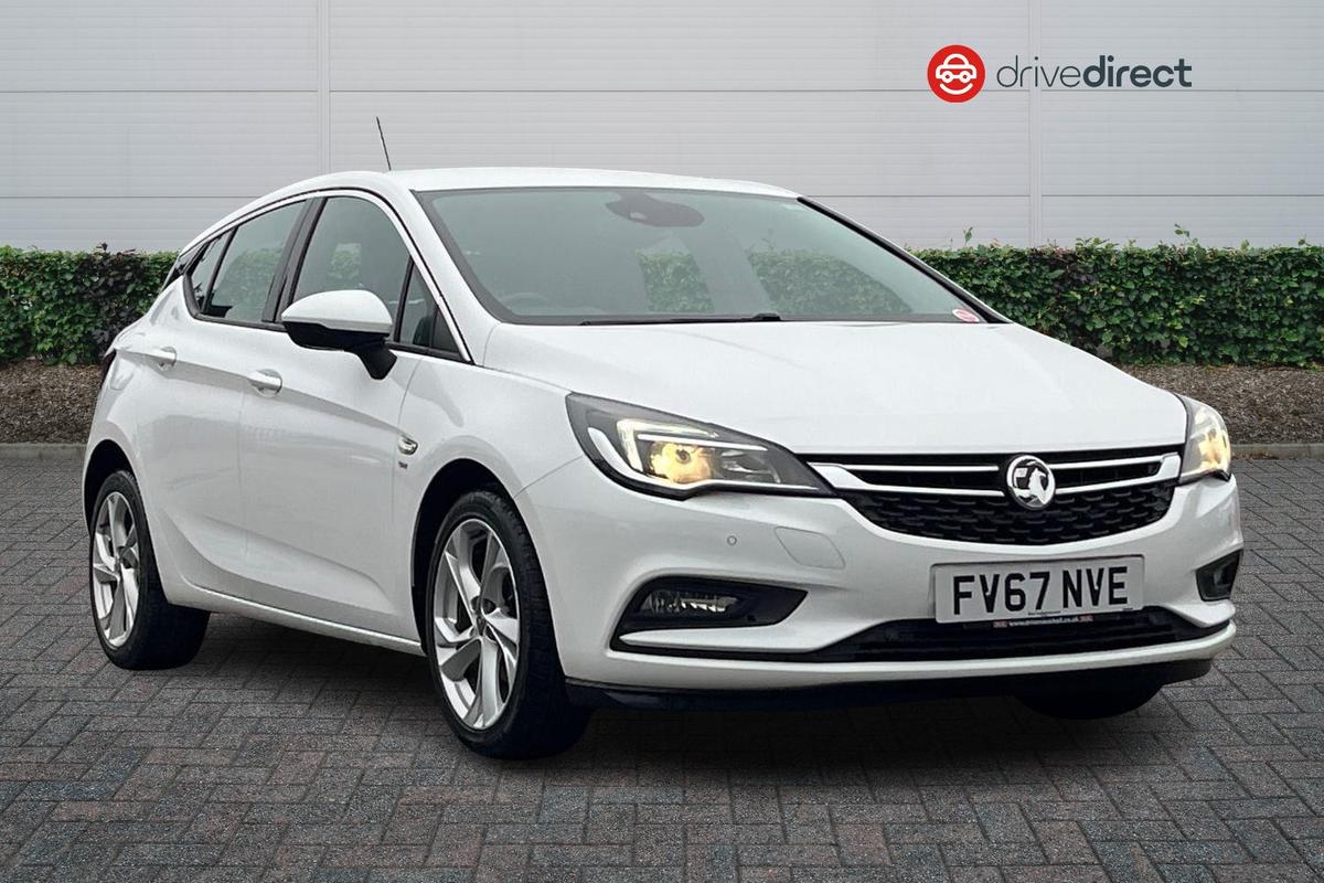 Main listing image - Vauxhall Astra