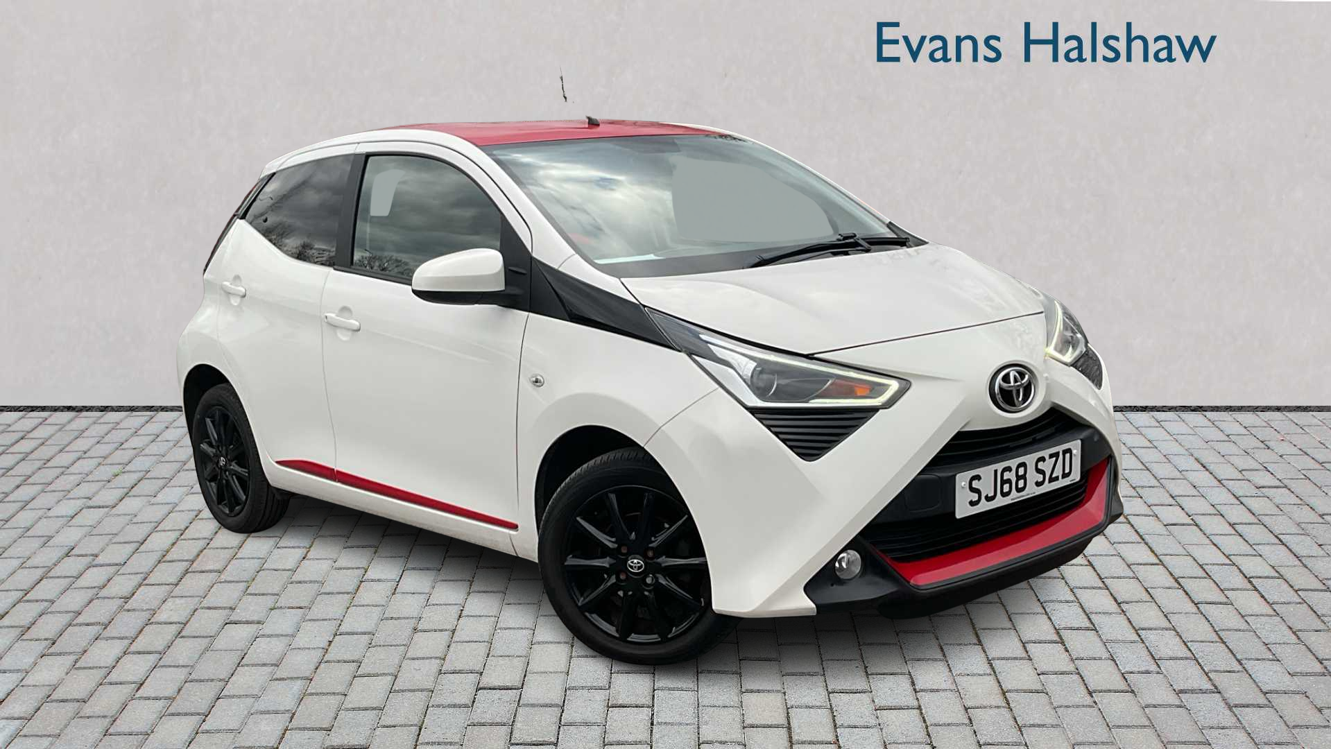 Main listing image - Toyota Aygo