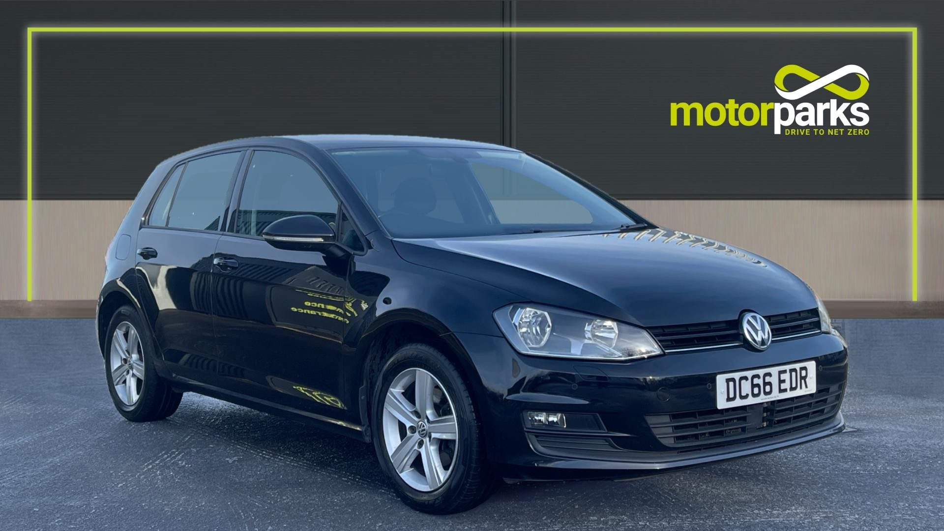 Main listing image - Volkswagen Golf