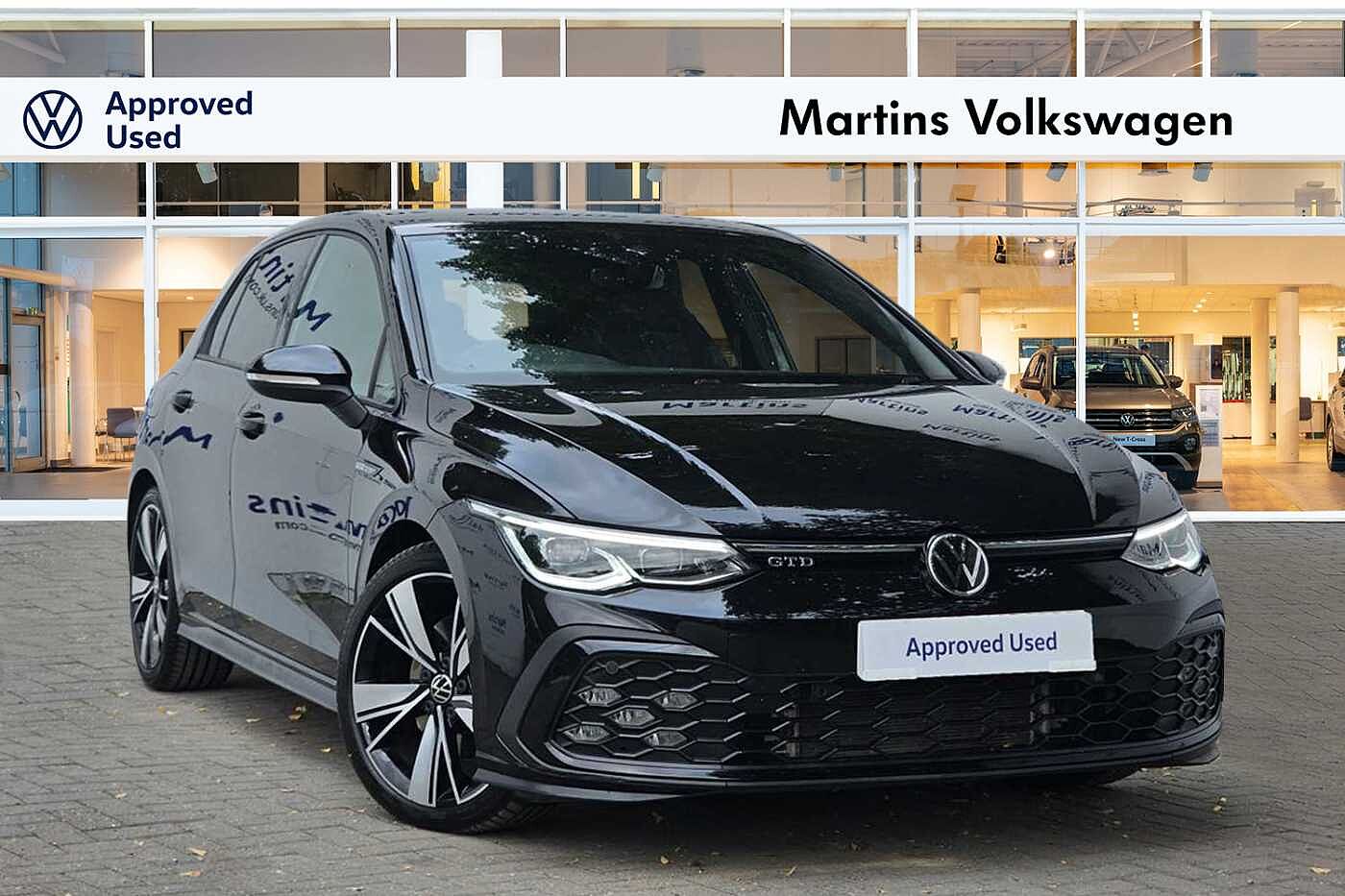 Main listing image - Volkswagen Golf
