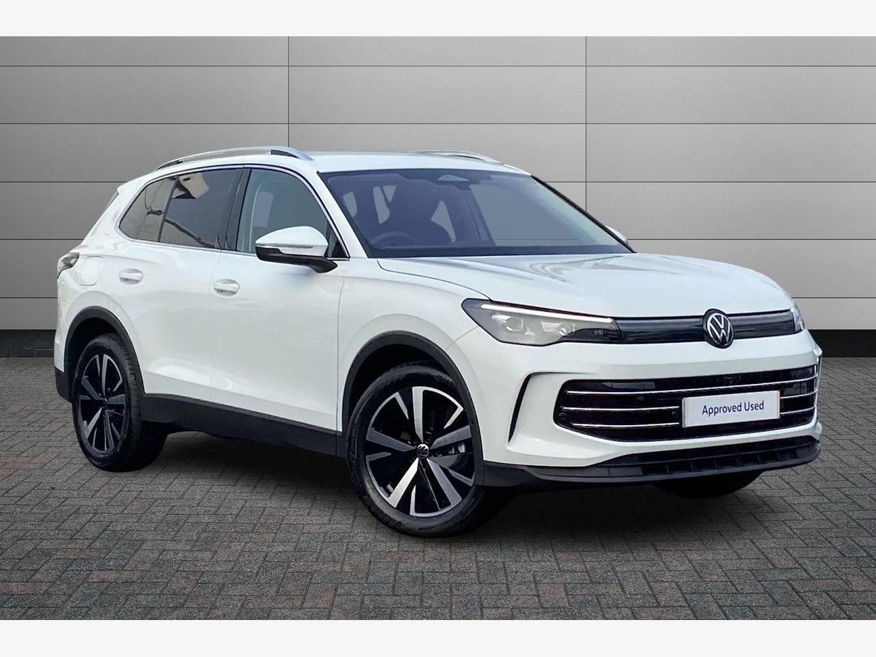 Main listing image - Volkswagen Tiguan