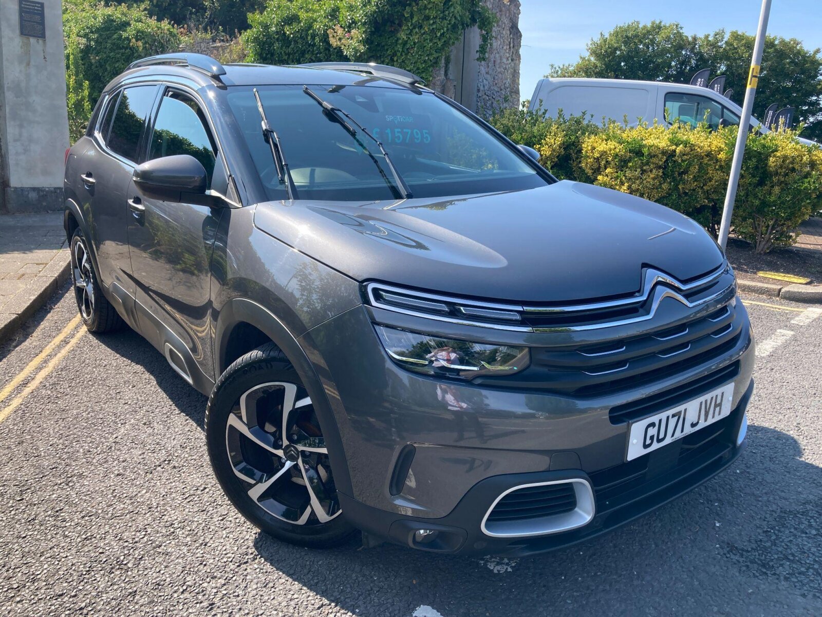 Main listing image - Citroen C5 Aircross
