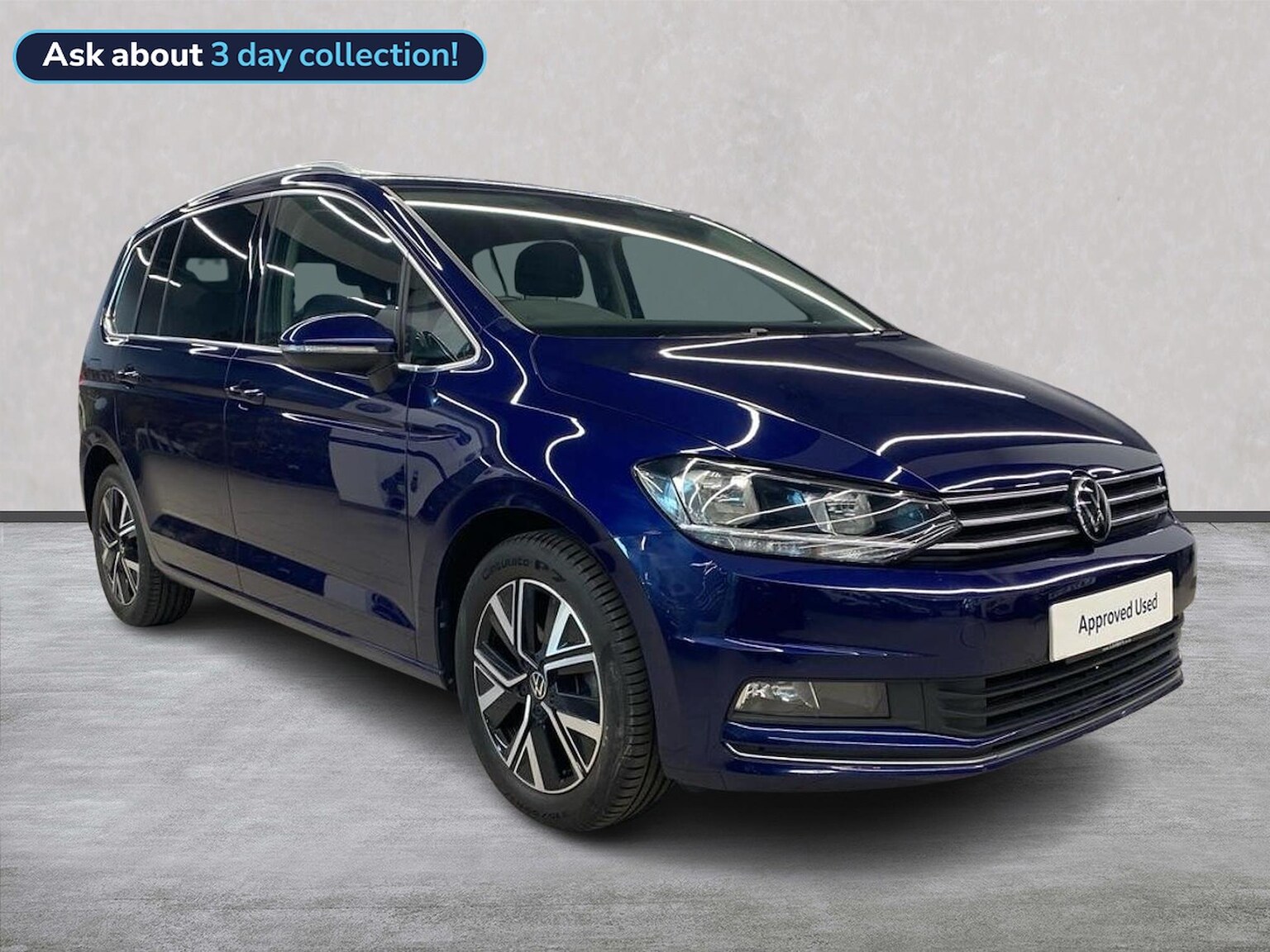 Main listing image - Volkswagen Touran