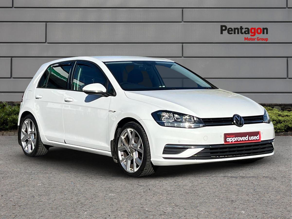 Main listing image - Volkswagen Golf