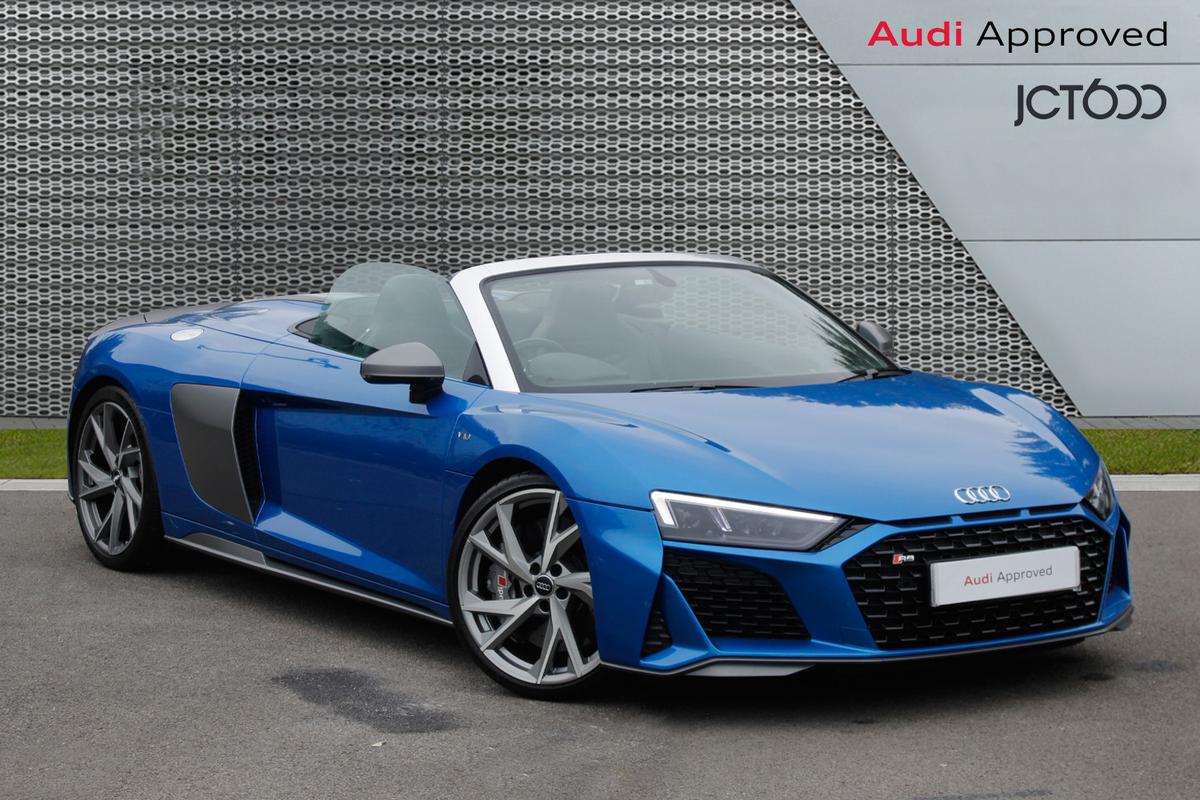 Main listing image - Audi R8 Spyder