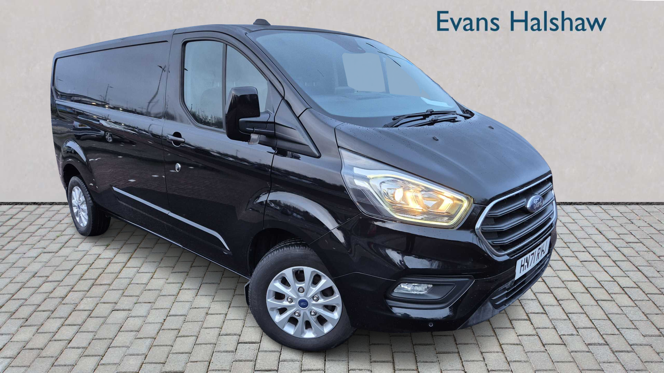 Main listing image - Ford Transit Custom