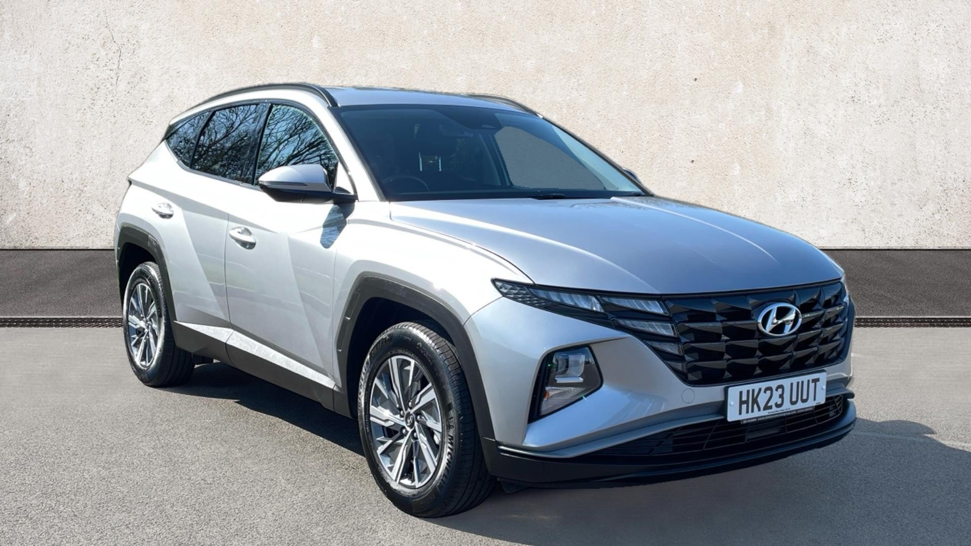 Main listing image - Hyundai Tucson