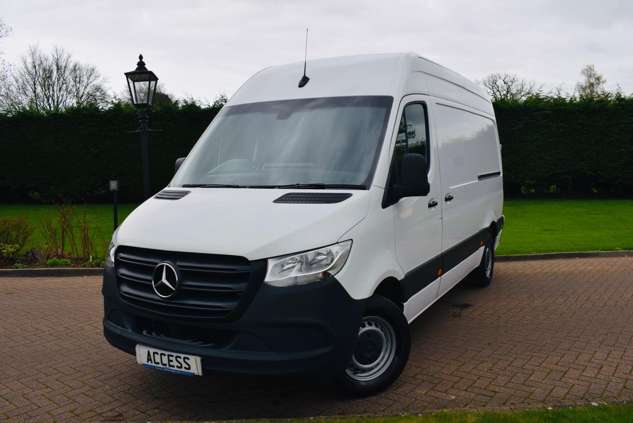 Main listing image - Mercedes-Benz Sprinter