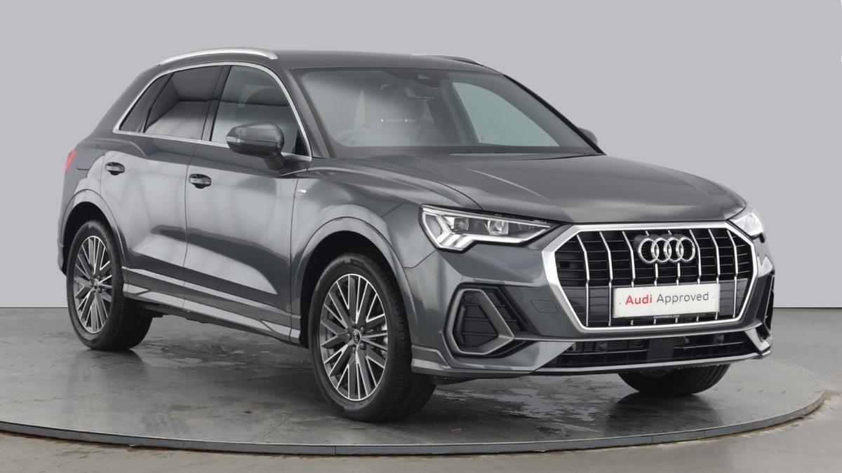 Main listing image - Audi Q3