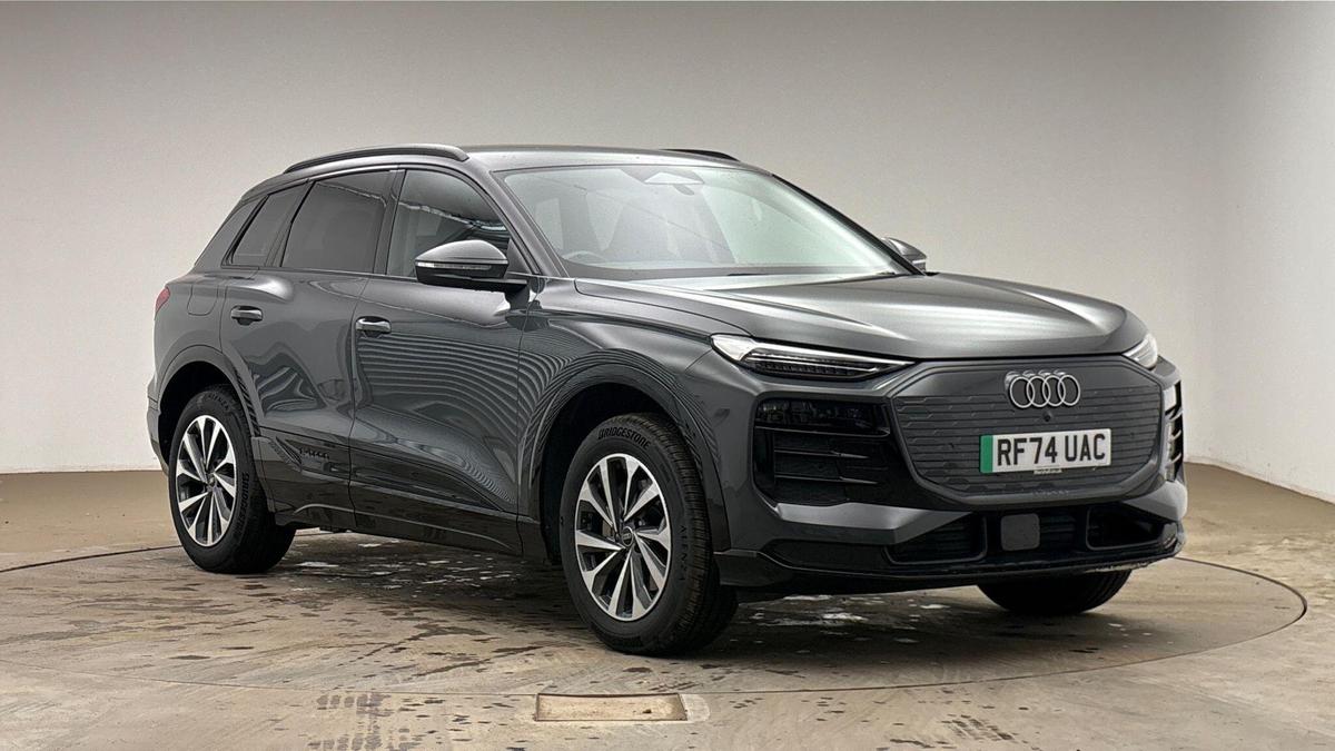 Main listing image - Audi Q6